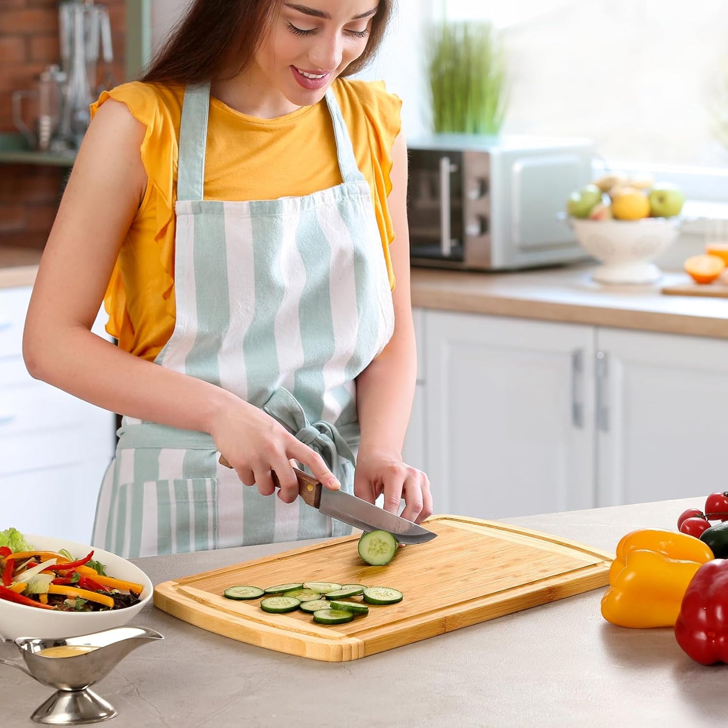 Large Wooden Cutting Board for Kitchen Meal Prep & Serving - Bamboo Cutting Boards with Juice Groove Side Handles, Charcuterie & Chopping Butcher Block - 100% Organic Bamboo, Pre Oiled, 16" X 10"