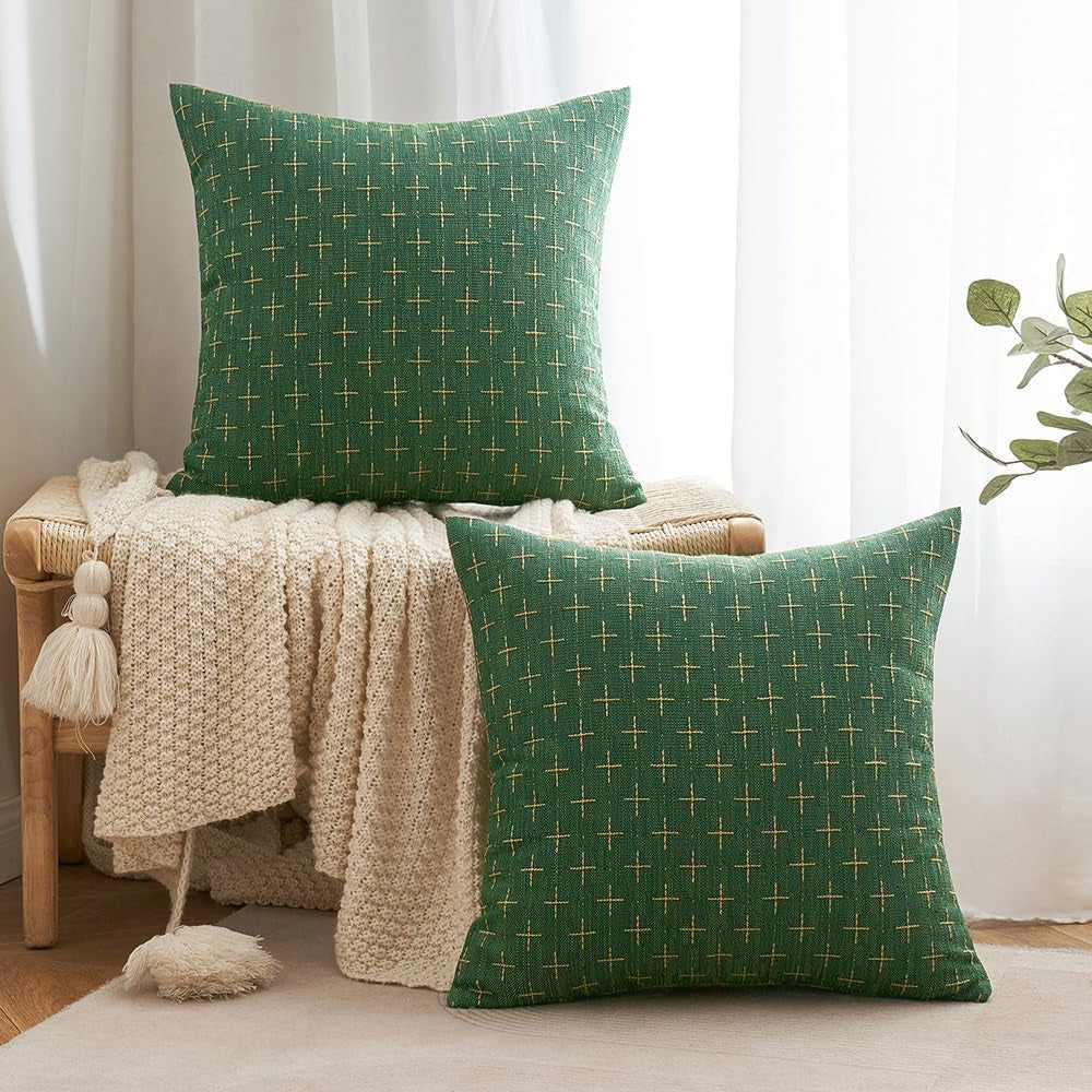 Pack of 2 Christmas Decorative Burlap Linen Throw Pillow Covers Modern Farmhouse Pillowcase Rustic Woven Textured Cushion Cover for Sofa Couch Bed 18X18 Inch Christmas Green