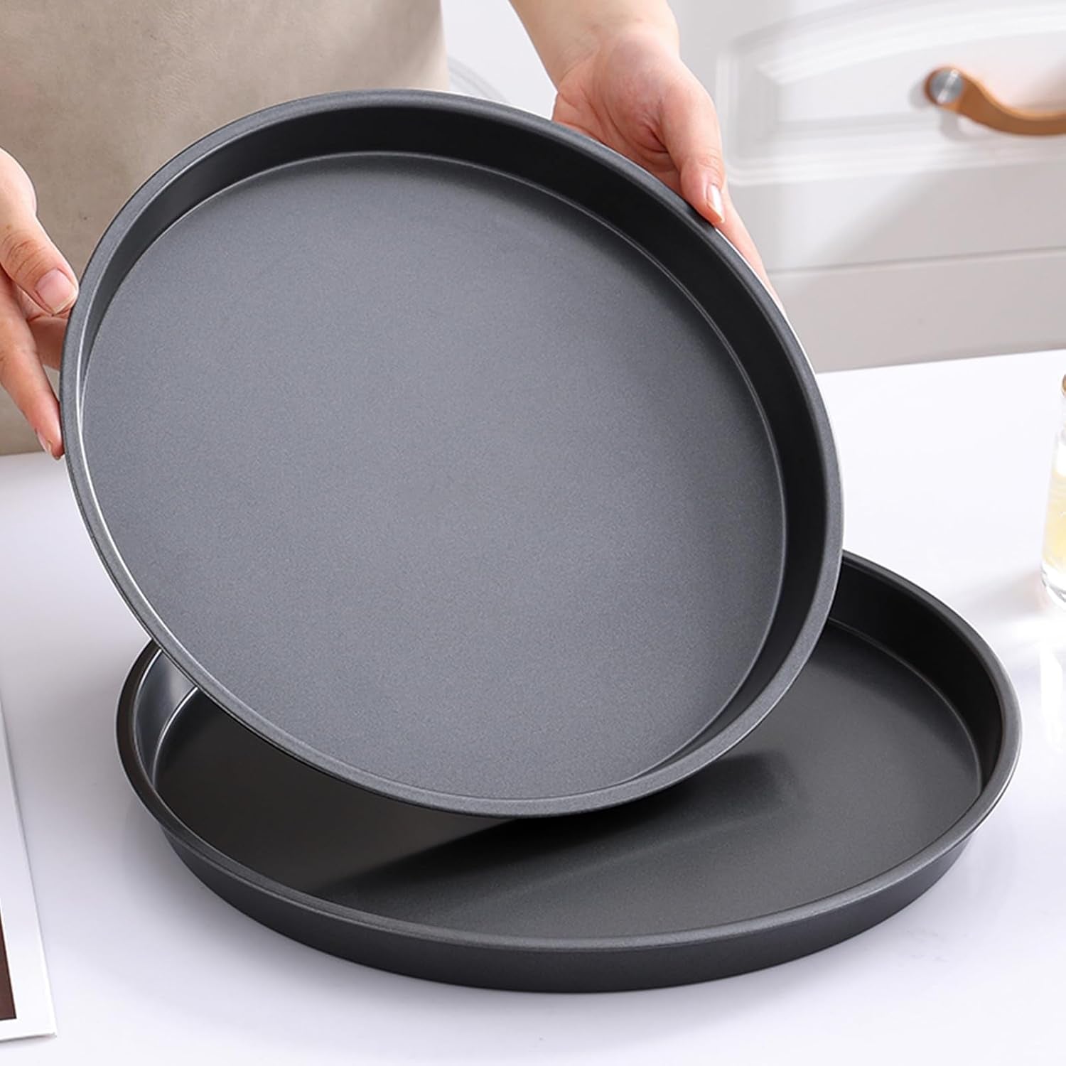 9Inch Black Non-Stick Dish Pizza Pan-Baking Pan Pizza Baking Tray- Heavy-Duty Pizza Dish Non-Stick Baking Sheet for Oven (3)