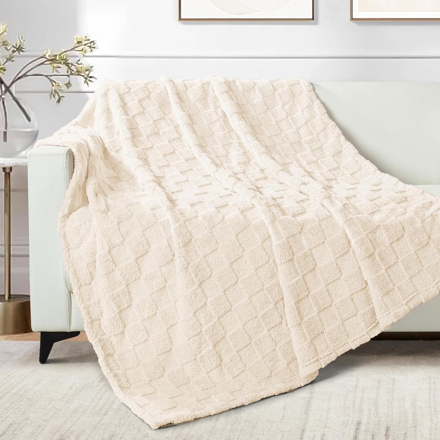 Ivory Fleece Throw Blanket for Couch - Lightweight, Super Soft, and Warm Checkered Design, 50x60 Inches, Ideal for All Seasons