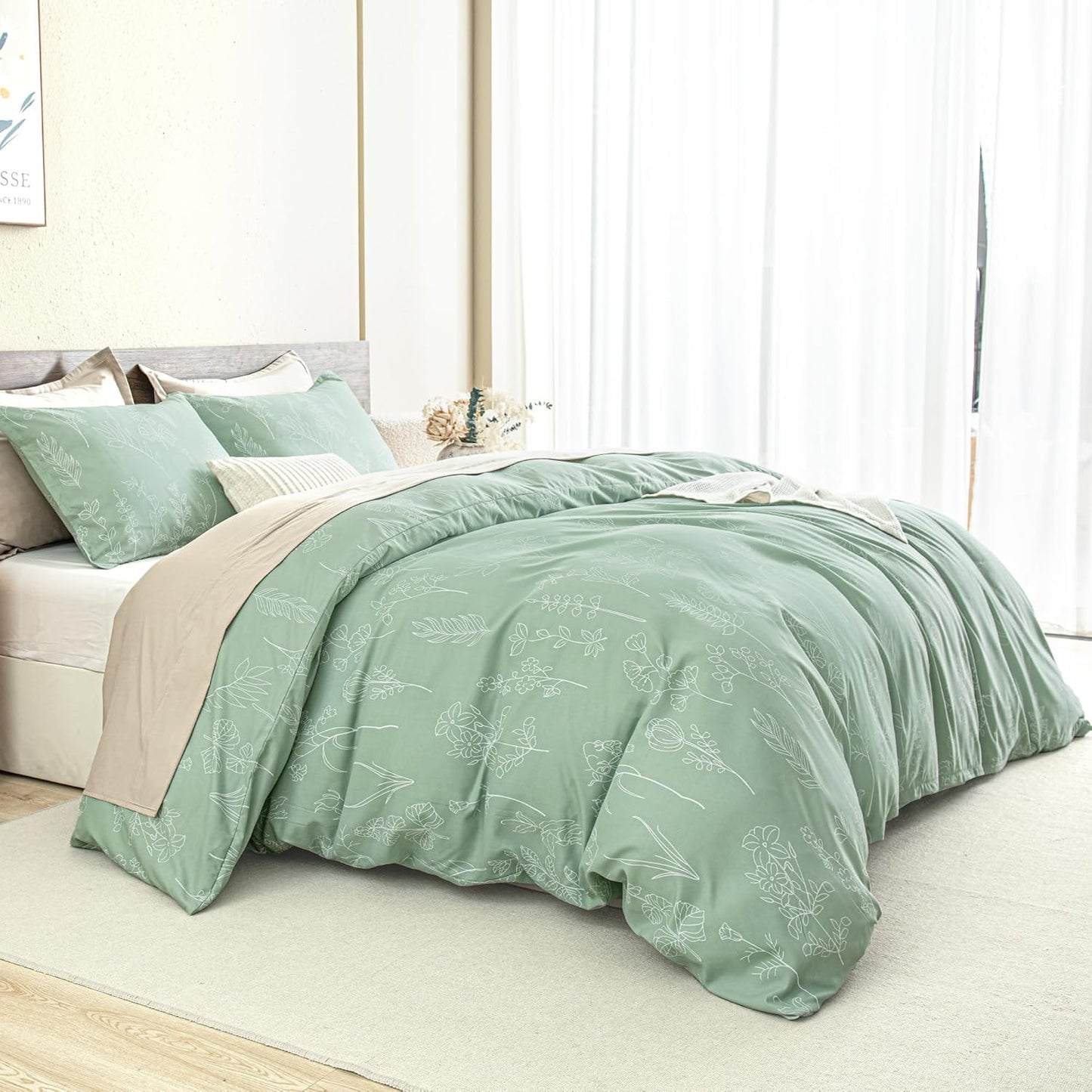 Queen Comforter Set Sage Green, 3 Pieces Floral Lightweight Bedding Comforter Sets, Gift Choice Cute Flowers Botanical Soft Blanket (1 Comforter, 2 Pillowcases)