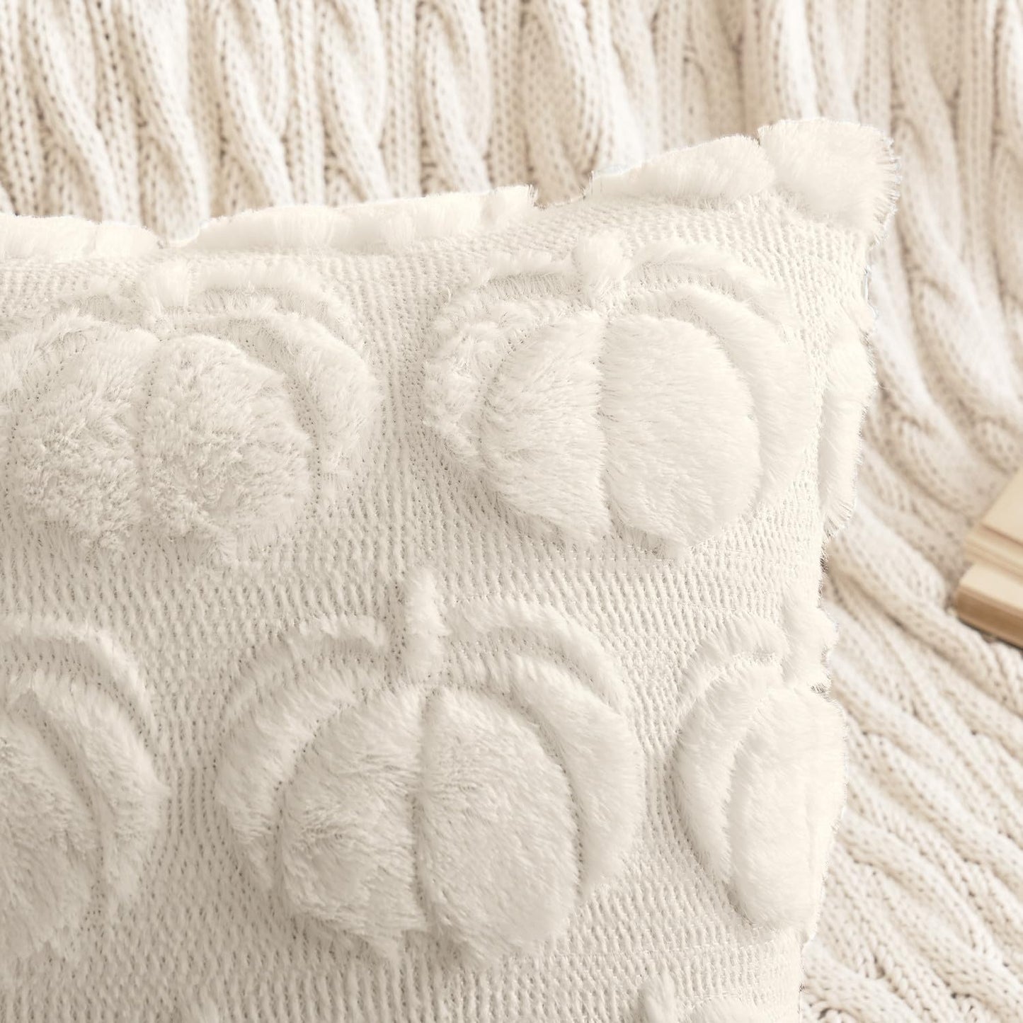 Fall Throw Pillow Covers 18X18 Set of 2 Autumn Decorations Beige Pumpkin Accent Pillowcase for Sofa Couch Porch Bed Living Room Soft Plush Faux Fur Halloween Farmhouse Home Decor