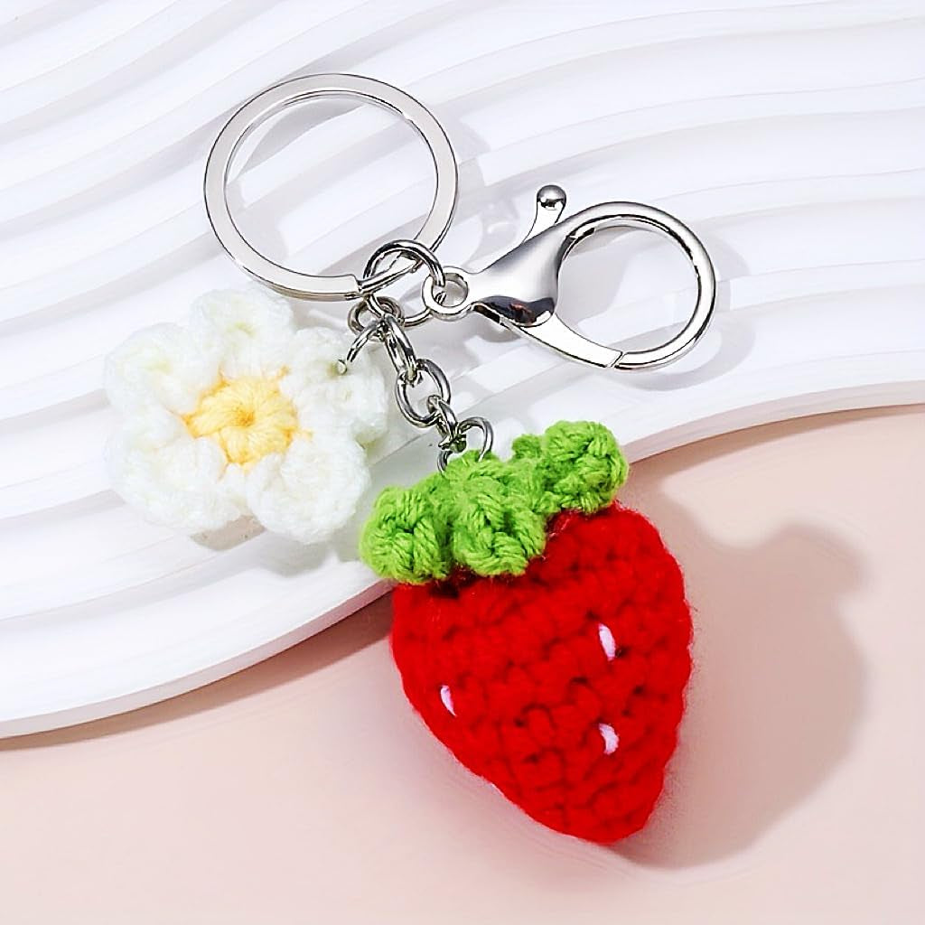 Strawberry Crochet Keychain Cute Handmade Plush Strawberry Charm Chain for Purse Bag Backpack Decoration