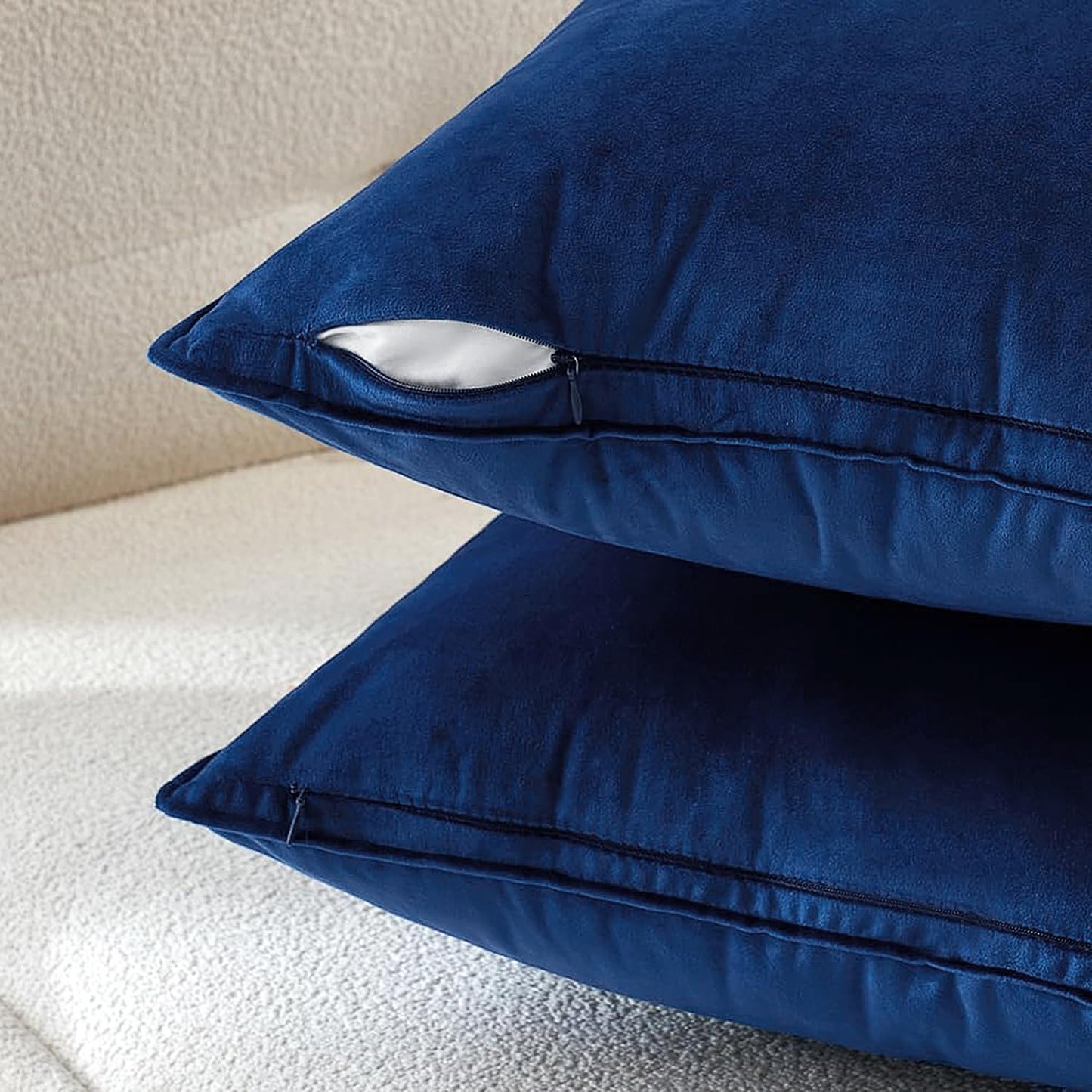 Pack of 2 Navy Blue Decorative Velvet Throw Pillow Cover Soft Pillow Cover Soild Square Cushion Case for Sofa Bedroom Car 18X 18 Inch 45X 45Cm