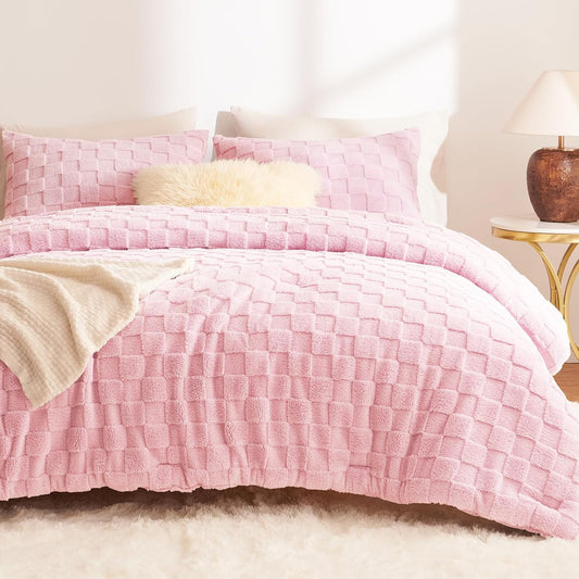 Queen Size Comforter Set Blush Pink, Fluffy Plush Fleece Comforter with Checkered Pattern, Farmhouse Boho Soft Warm Bed Set, 3 Pieces, 1 Comforter and 2 Pillowcases