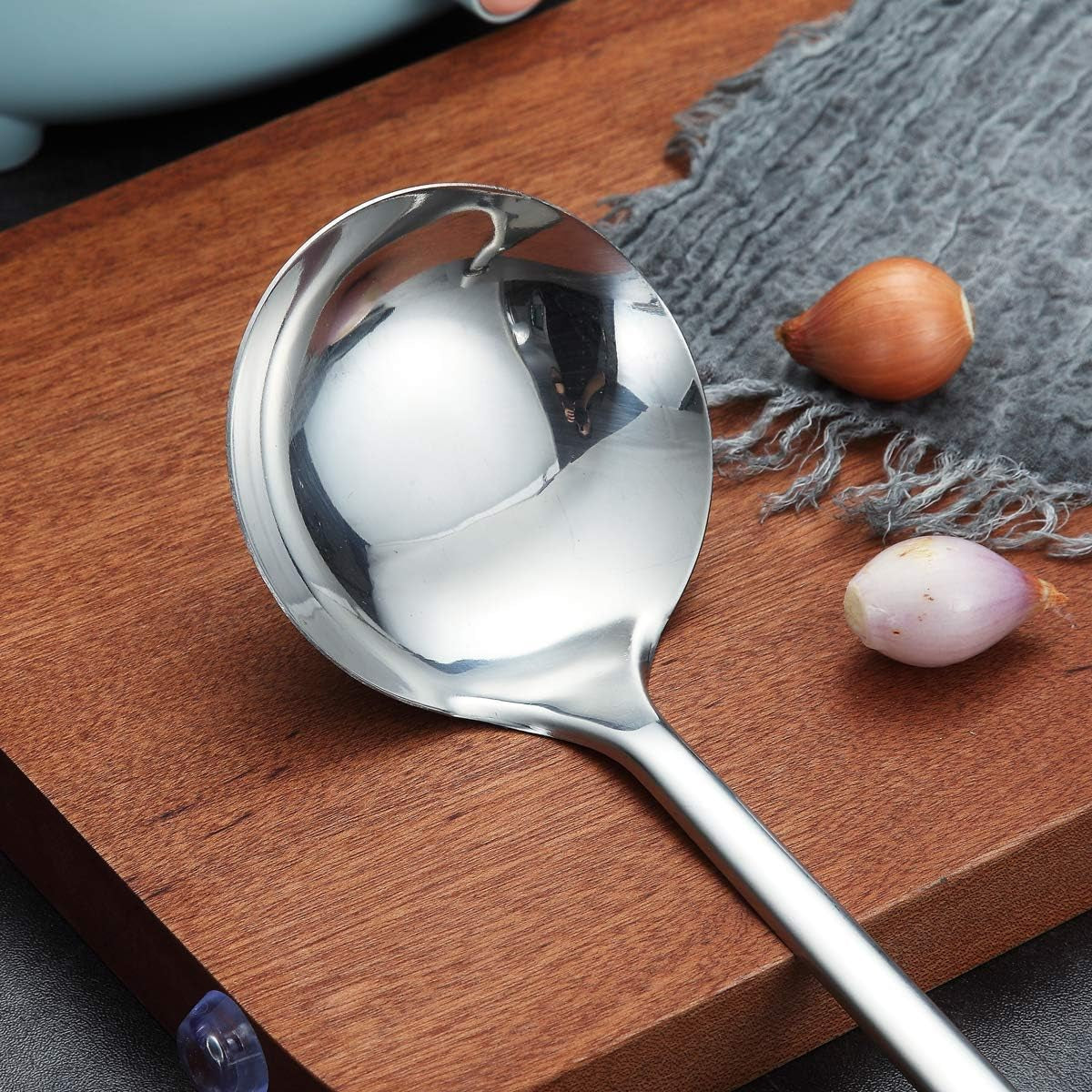 Professional Stainless Steel Soup Ladle - Heat Resistant, Non-Stick, Dishwasher Safe Kitchen Tool