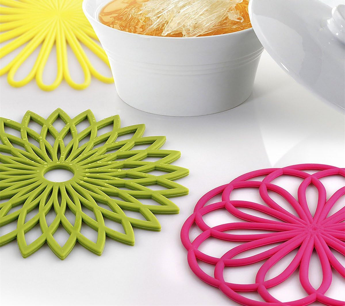 Silicone Trivet Mat - Kitchen Hot Pads for Pots & Dish - Insulated Teapot Trivet - Flexible, Durable, Non-Slip Large Coasters 3 Set Yellow