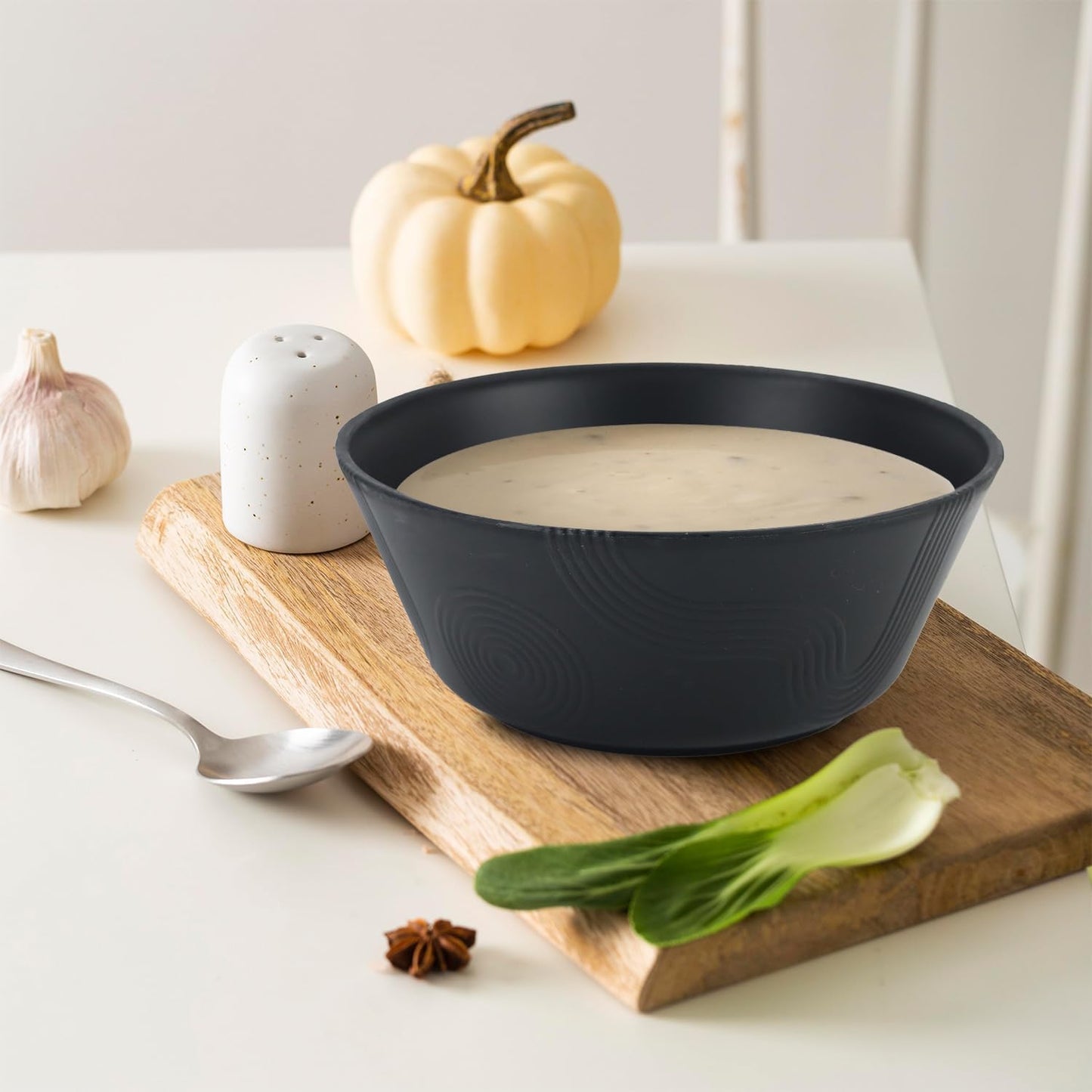 Large Wheat Straw Cereal and Soup Bowl Set - 36 Oz, Textured Design, 6 Piece Microwave and Dishwasher Safe Bowls for Kitchen, Ideal for Serving Soup, Ramen, Pho, and Salad - Black