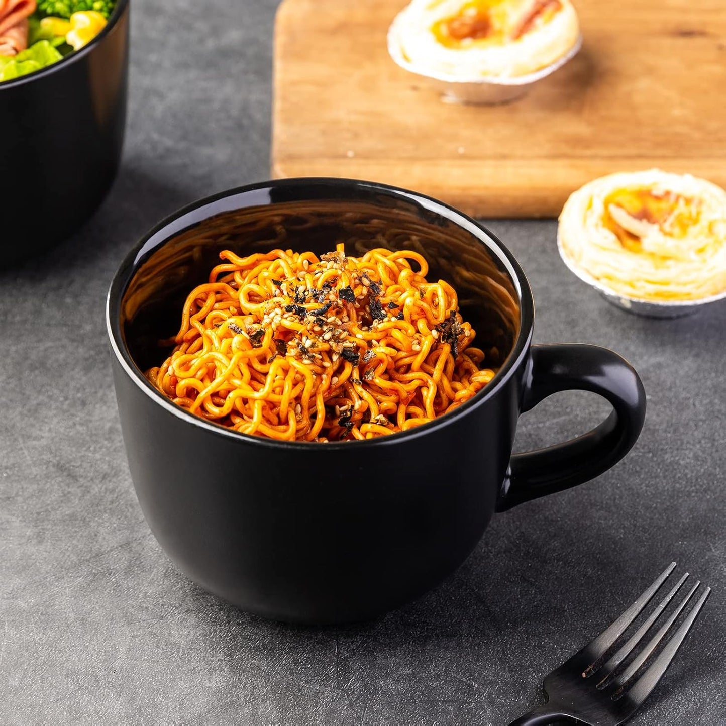 Ceramic Soup Mugs with Vented Lids, 24 Oz Capacity, Set of 4 - Versatile Cups for Coffee, Cereal, Salad, Noodles, Tea, and Soup, Microwave and Dishwasher Safe, Black