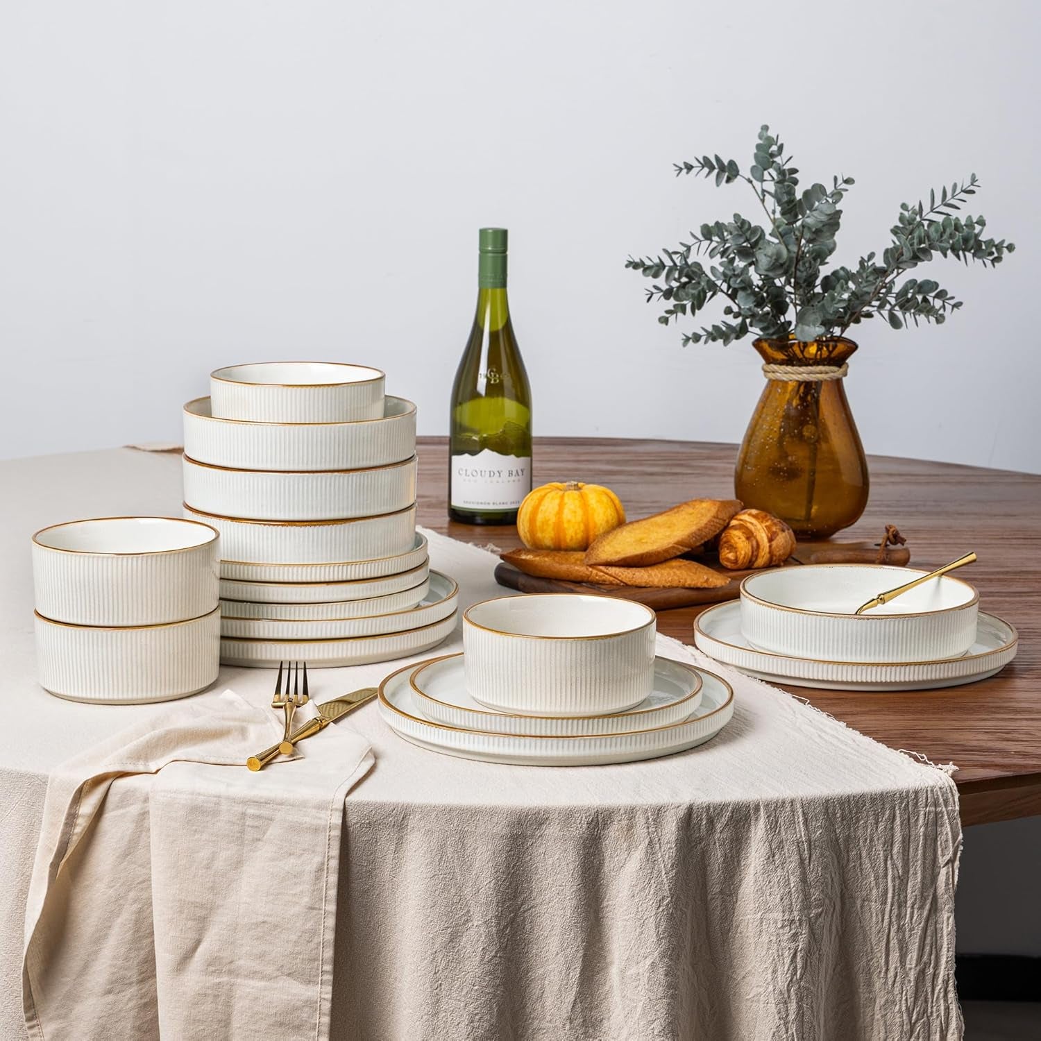 Stoneware Dinnerware Set for Four - Round Reactive Glaze Ceramic Plates and Bowls, Highly Scratch Resistant, Dishwasher and Microwave Safe, 12 Pieces