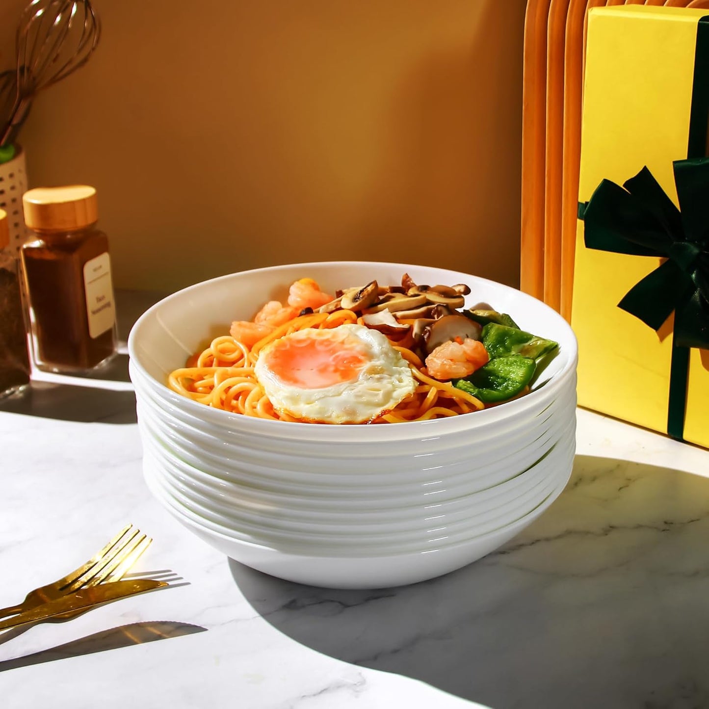 Set of 4 Tempered Glass Pasta and Salad Bowls, 7.8-Inch Round Serving Bowls, Microwave and Dishwasher Safe