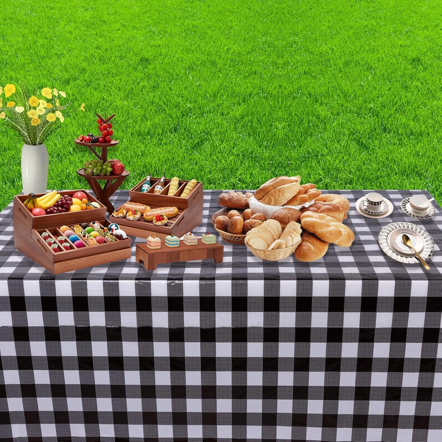 3 Packs Black Gingham Tablecloths 54 X 108 Inch Black and White Checkered Tablecloth Disposable Plastic Plaid Picnic Tablecover Waterproof Fall Checkered Table Cloth for Camping Halloween Party