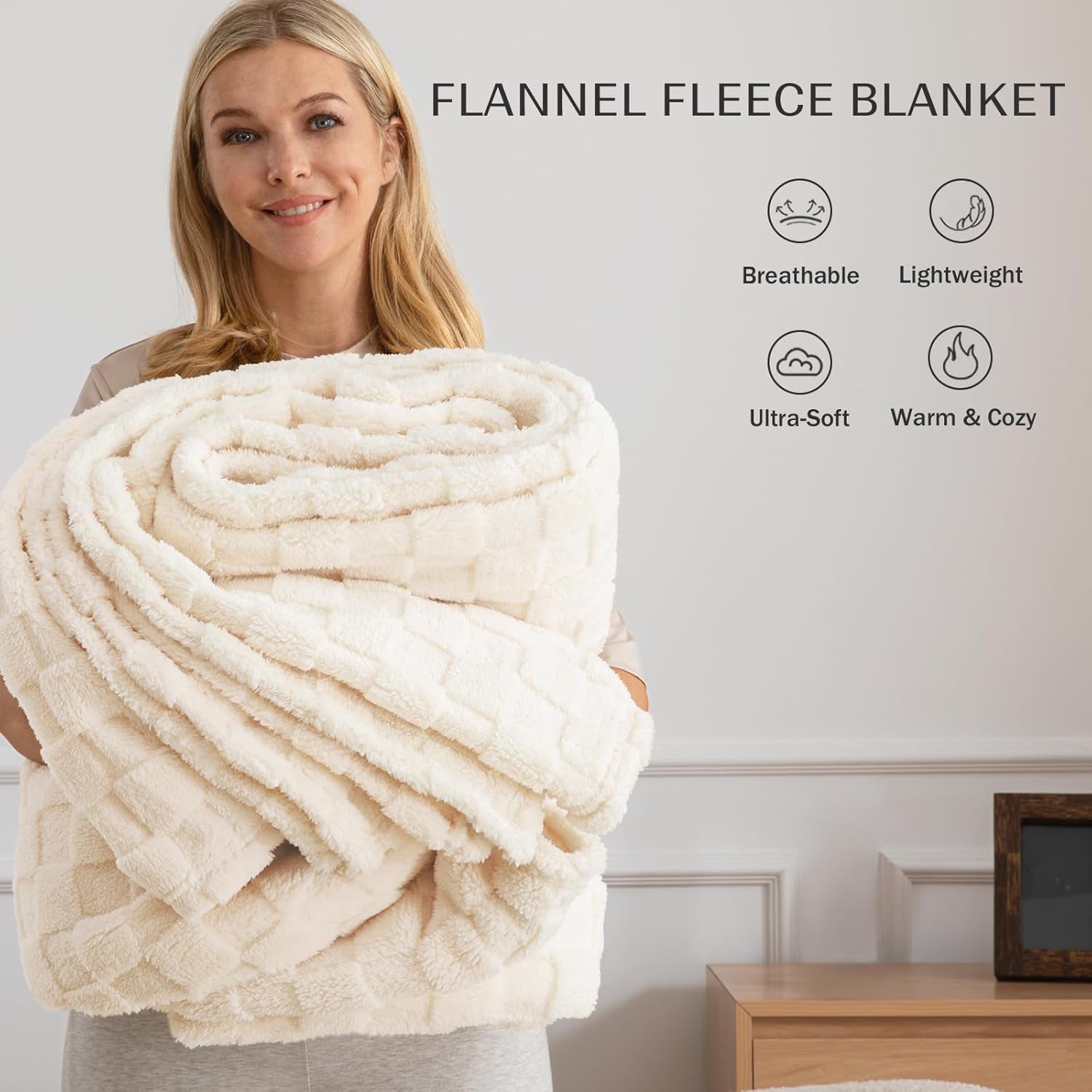 Ivory Fleece Throw Blanket for Couch - Lightweight, Super Soft, and Warm Checkered Design, 50x60 Inches, Ideal for All Seasons