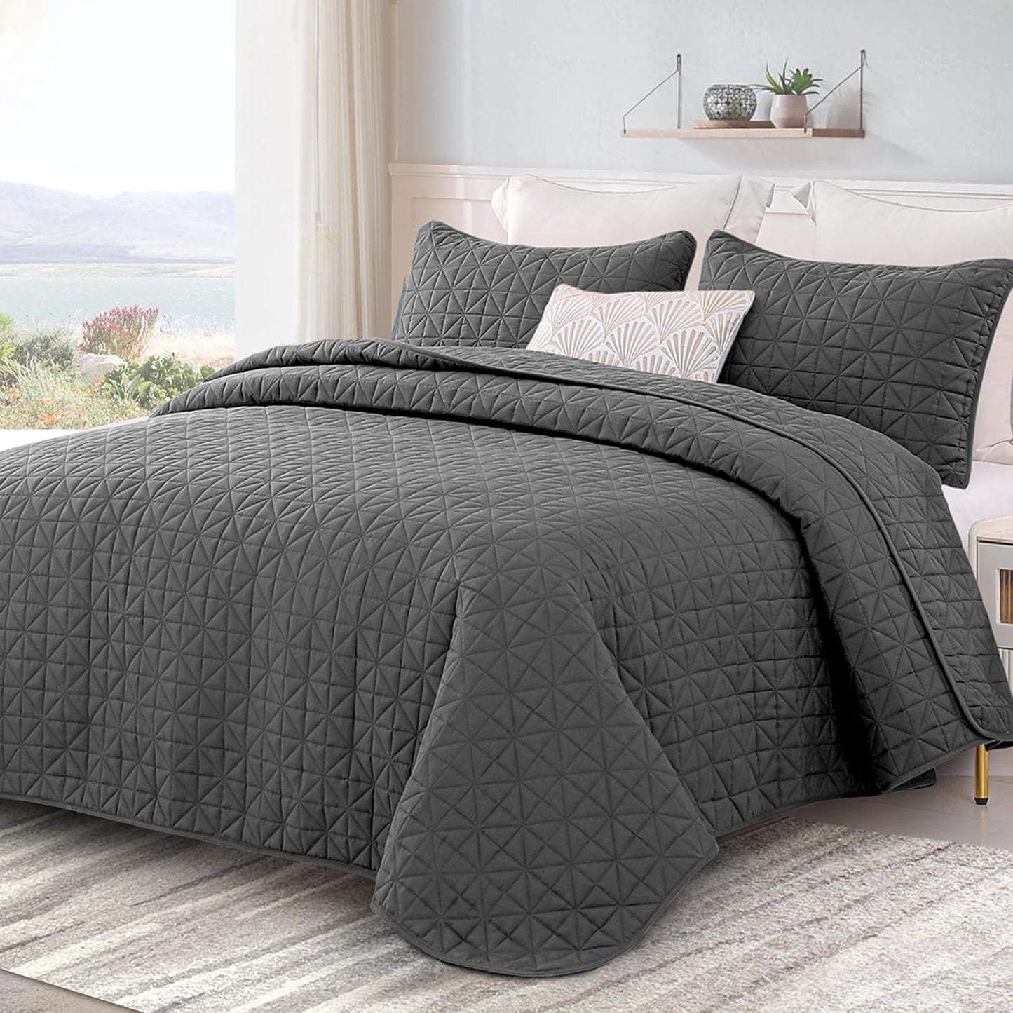 Queen Size Quilted Bedding Set with Stitched Grid Design, Lightweight Grey Bedspread and Pillow Shams for Year-Round Comfort (Includes 1 Quilt and 2 Pillow Shams)