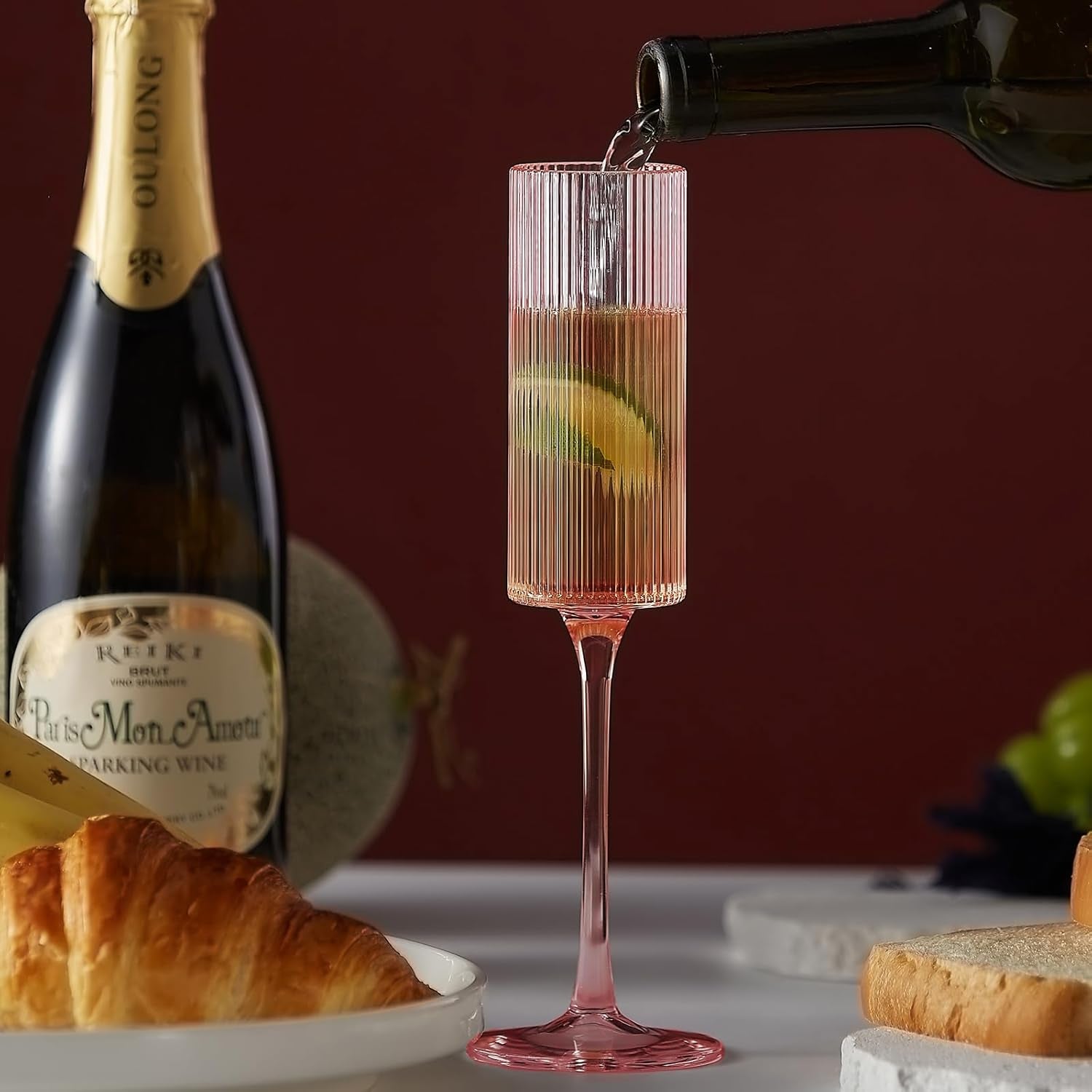 16 Pack Plastic Champagne Flutes, 5.5 Oz Unbreakable Goblet Glasses Reusable Champagne Toasting Cups - Modern & Elegant for Wedding Party Anniversary Christmas Birthday (5.5Oz-Ribbed-Pink-16Pack)