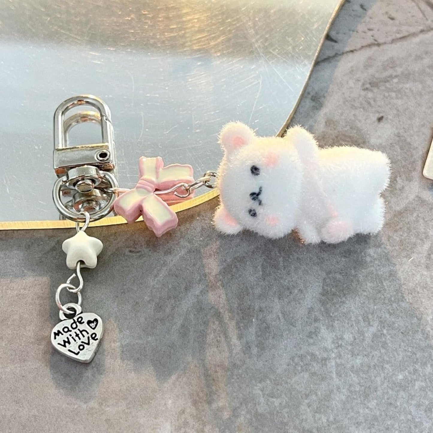 Cute Coquette Aesthetic Y2K Kawaii Keychain Strawberry Bow Star Pendants Keyrings Kawaii Accessories Keychain for Backpacks Purses Bags (Style 3)
