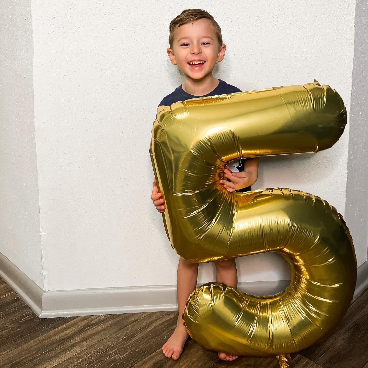 1 Balloon - Gold Birthday Number Balloons, 40 Inch Large Foil Balloons for Men Women Boys Girls Gold Themed Birthday Decorations