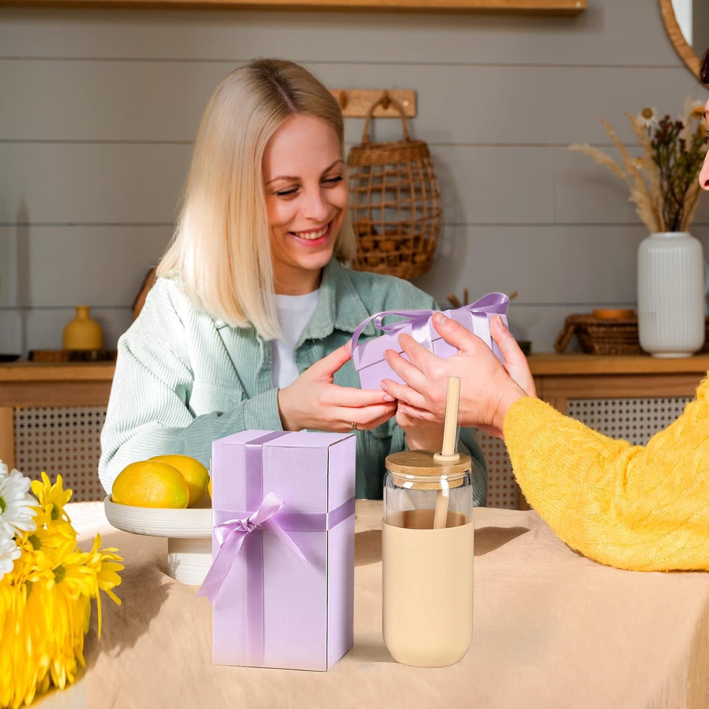 20Oz Glass Water Tumbler with Silicone Protective Sleeve - Beer Can Glass Cups with Straw and Bamboo Lid, Iced Coffee Glasses, Cute Drinking Glasses For, Water Smoothie, Boba Tea, Gift - Amber