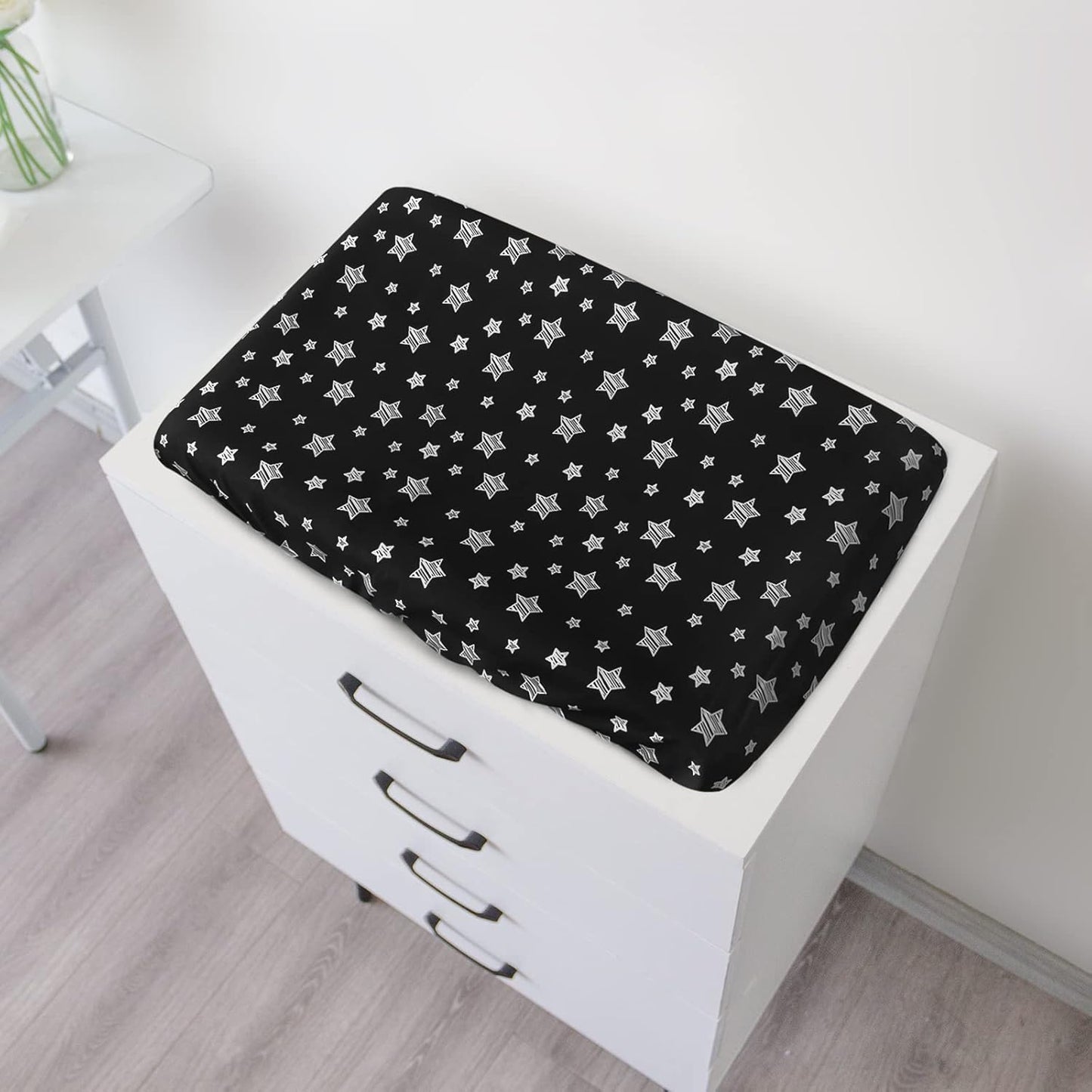 Changing Pad Cover for Boys Girls 2 Pack, Lovely Print Soft Unisex Diaper Change Table Sheets, Fit 32"X16" Contoured Pad, Comfy Cozy 2-Pack Cradle Sheets, Grey & Black