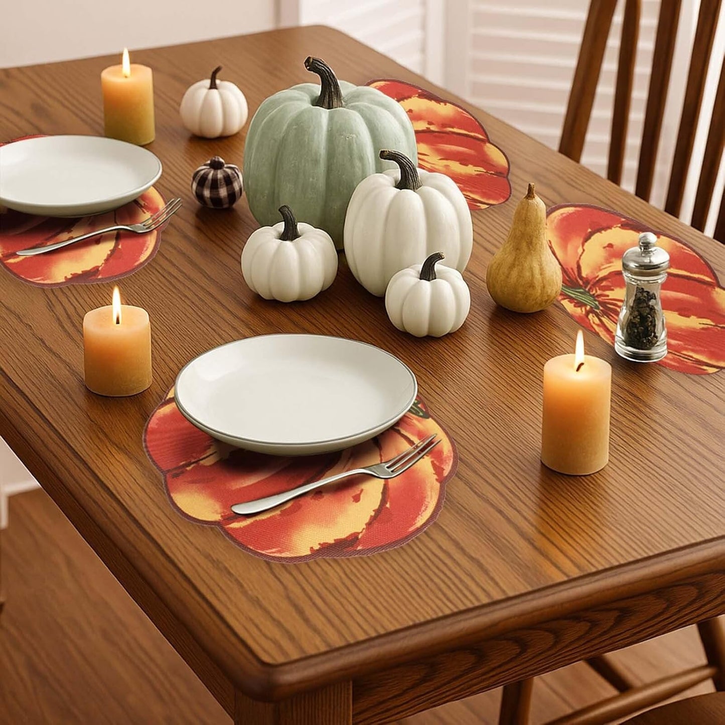 Red Pumpkin Placemats Set of 4, Fall Pumpkin Printed Dining Table Mats for Kitchen, Stain-Resistant, Protecting the Dining Table Washable Place Mats for Halloween, Thanksgiving, 13"X15"