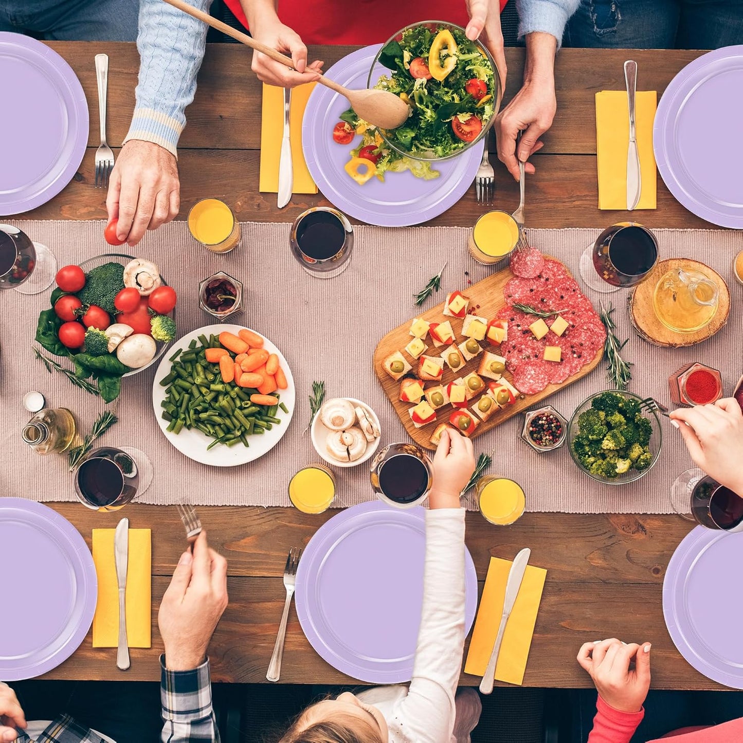 Disposable Plates, 100 PCS Lavender Paper Plates, 9 Inches Light Purple Sturdy Paper Plates round Microwave Safe Dinner Plates Tableware Bulk Supplies for Daily Use Birthday Picnic Camping