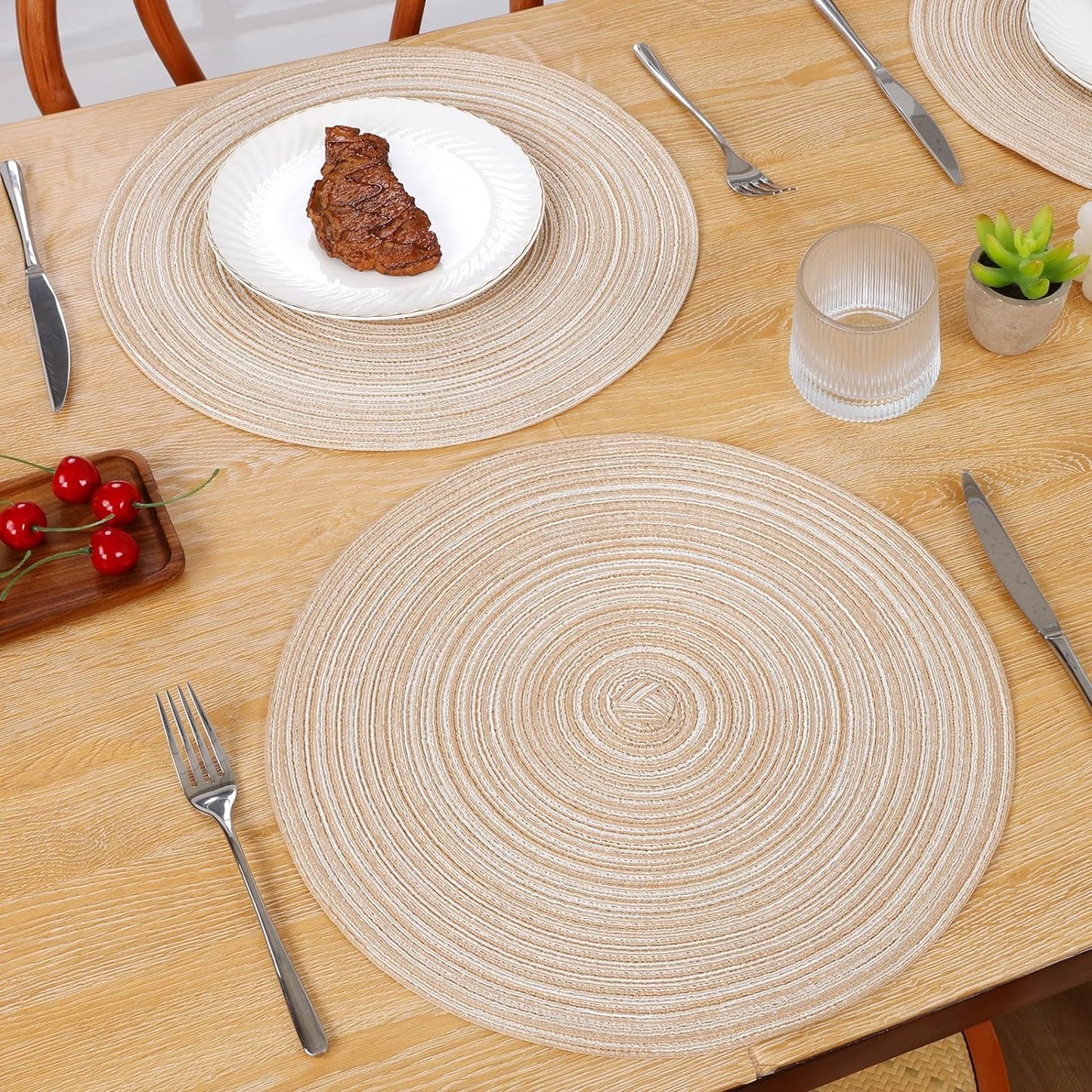 round Braided Placemats Set of 4 round Table Mats for Dining Tables 15 Inch Washable Kitchen Table Place Mats Indoor (Beige, 4)