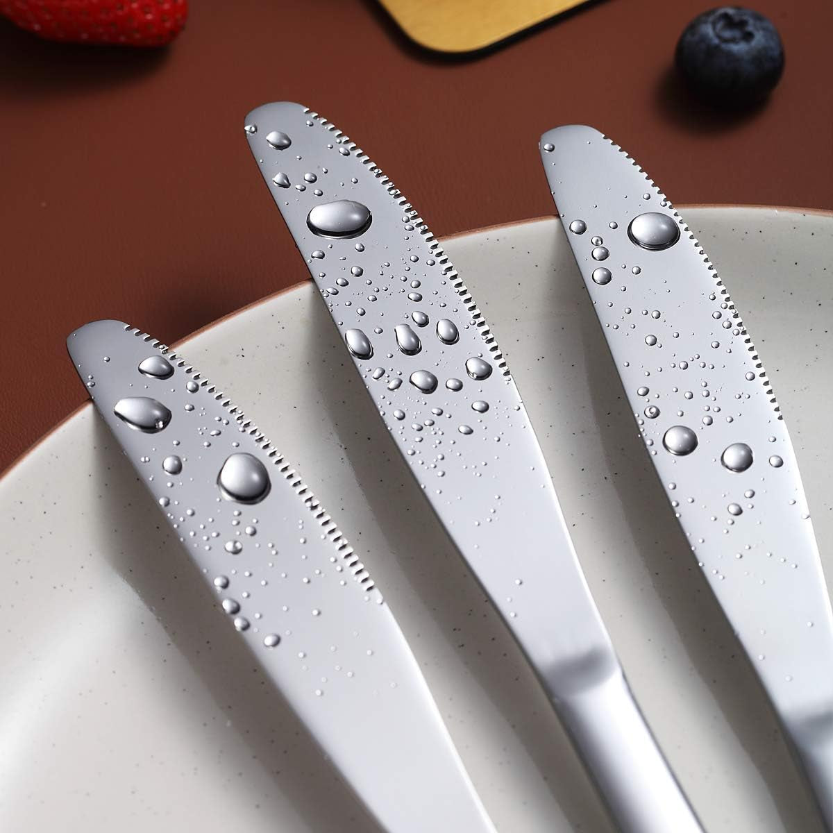 Set of 6 Stainless Steel Dinner Knives - Shiny Mirror Finish, Durable Butter Knife Spreaders, Dishwasher Safe