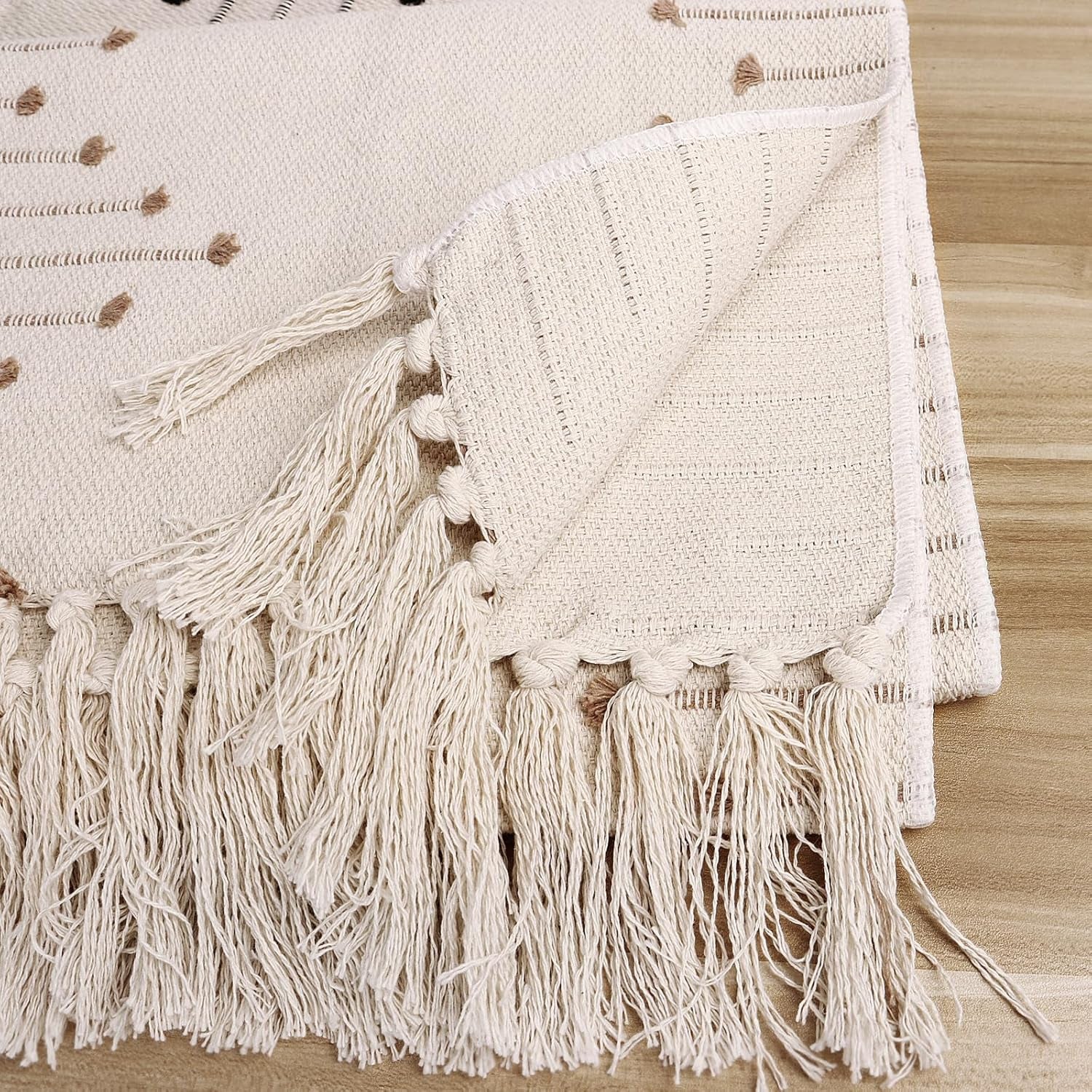 13 X 60 Inches Long Boho Table Runner with Tassels for Dining Room Kitchen Home Farmhouse Coffee Table Décor, Thanksgiving Christmas Decor, Modern Neutral Table Runners