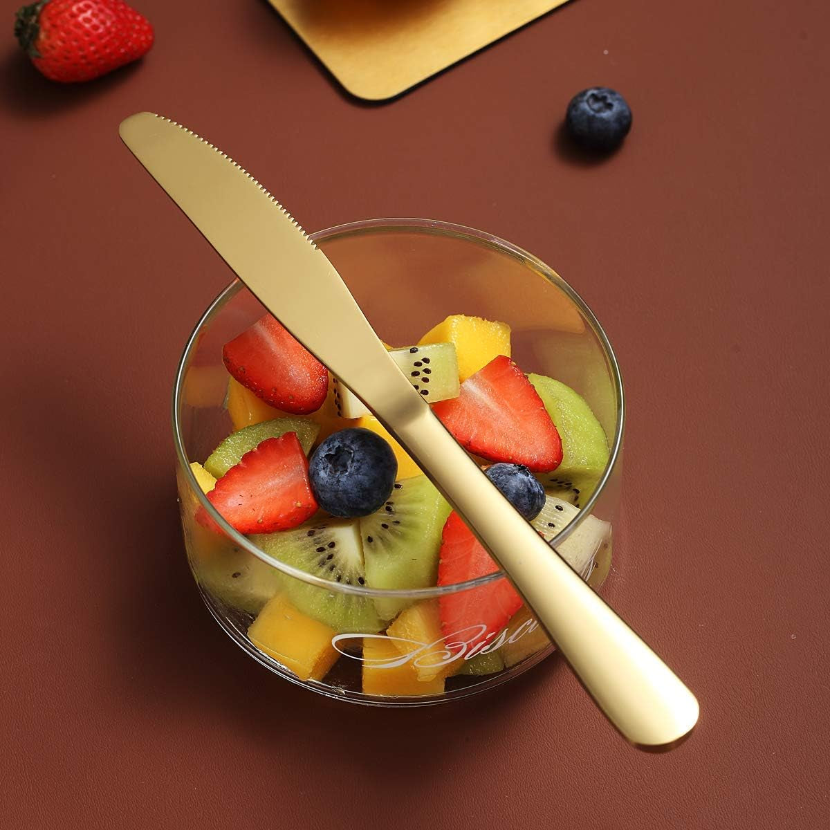 Set of 4 Gold Dinner Knives, Stainless Steel with Titanium Plating, Durable and Dishwasher Safe Butter Knife Spreaders