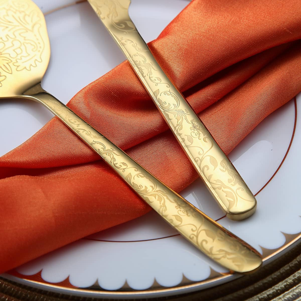Gold Plated Wedding Cake Knife and Server Set with Unique Pattern Design - Ideal for Weddings, Birthdays, and Special Events - Dishwasher Safe