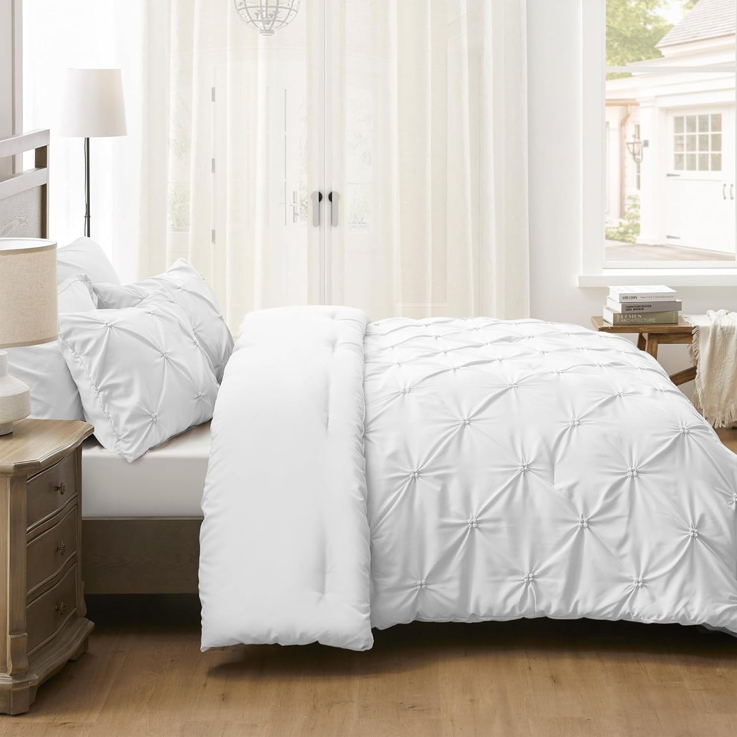 Queen Comforter Set White - Lightweight Soft Pintuck down Alternative Bedding Set for Summer, All Seasons, 3 Pieces Pinch Pleat Solid Bed Set with Comforter, 2 Pillowcases