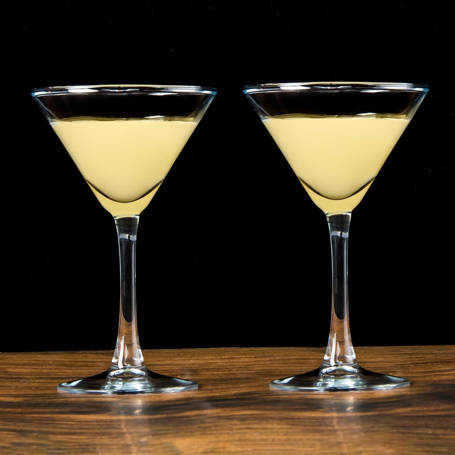 Set of 7 Classic Clear Martini Glasses - 6 Ounce Capacity for Espresso Martini, Cosmopolitan, and Manhattan - Perfect Gift for Housewarming and Engagement Celebrations