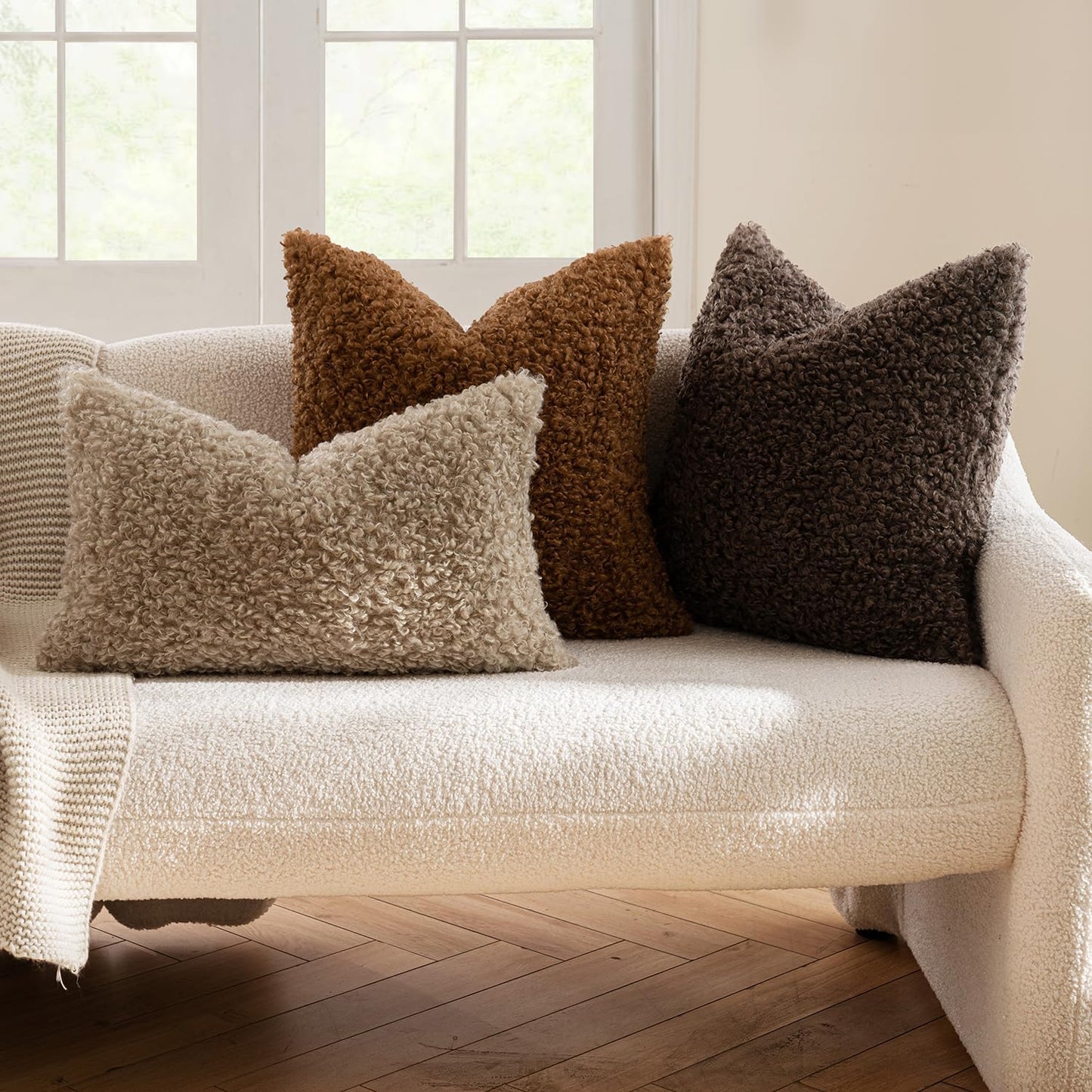 Pack of 2 Faux Fur Chocolate Throw Pillow Covers 18X18 Inch Boucle Decorative Sherpa Pillow Covers Fuzzy Accent Soft Sheepskin Fleece for Boho Home Decor Sofa Living Room Couch Bed