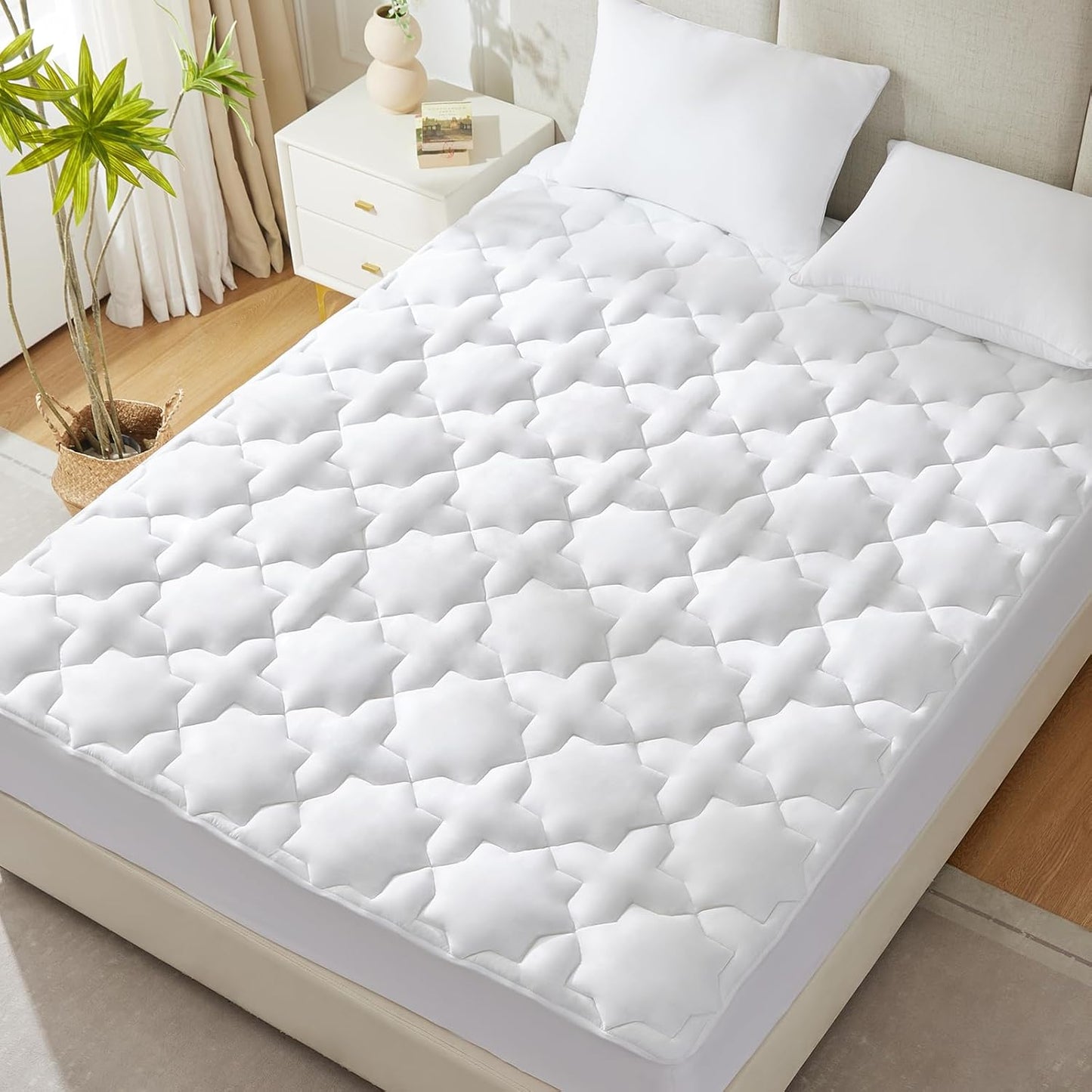 Twin XL Cotton Mattress Pad Deep Pocket Quilted Mattress Cover Extra Long for College Dorm Pillowtop Mattress Protector up to 20", Fitted Sheet Mattress Cover, 39X80 Inches, White
