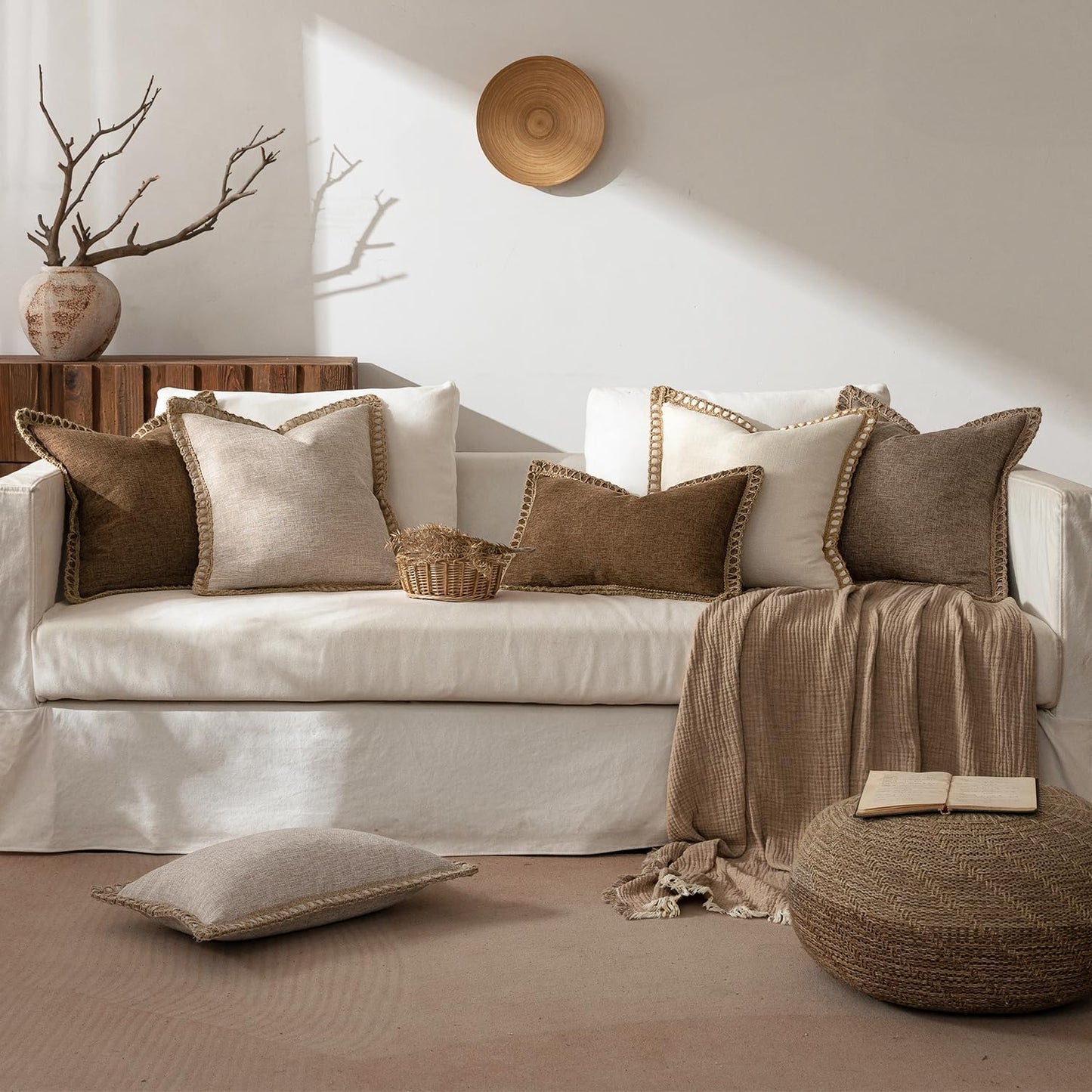 Pack of 2 Decorative Throw Pillow Covers Modern Farmhouse Outdoor Pillow Covers Neutral Linen Burlap Pillowcases Cushions for Couch Bed Living Room Sofa, Champagne 18 X 18 Inches 45 X 45 Cm