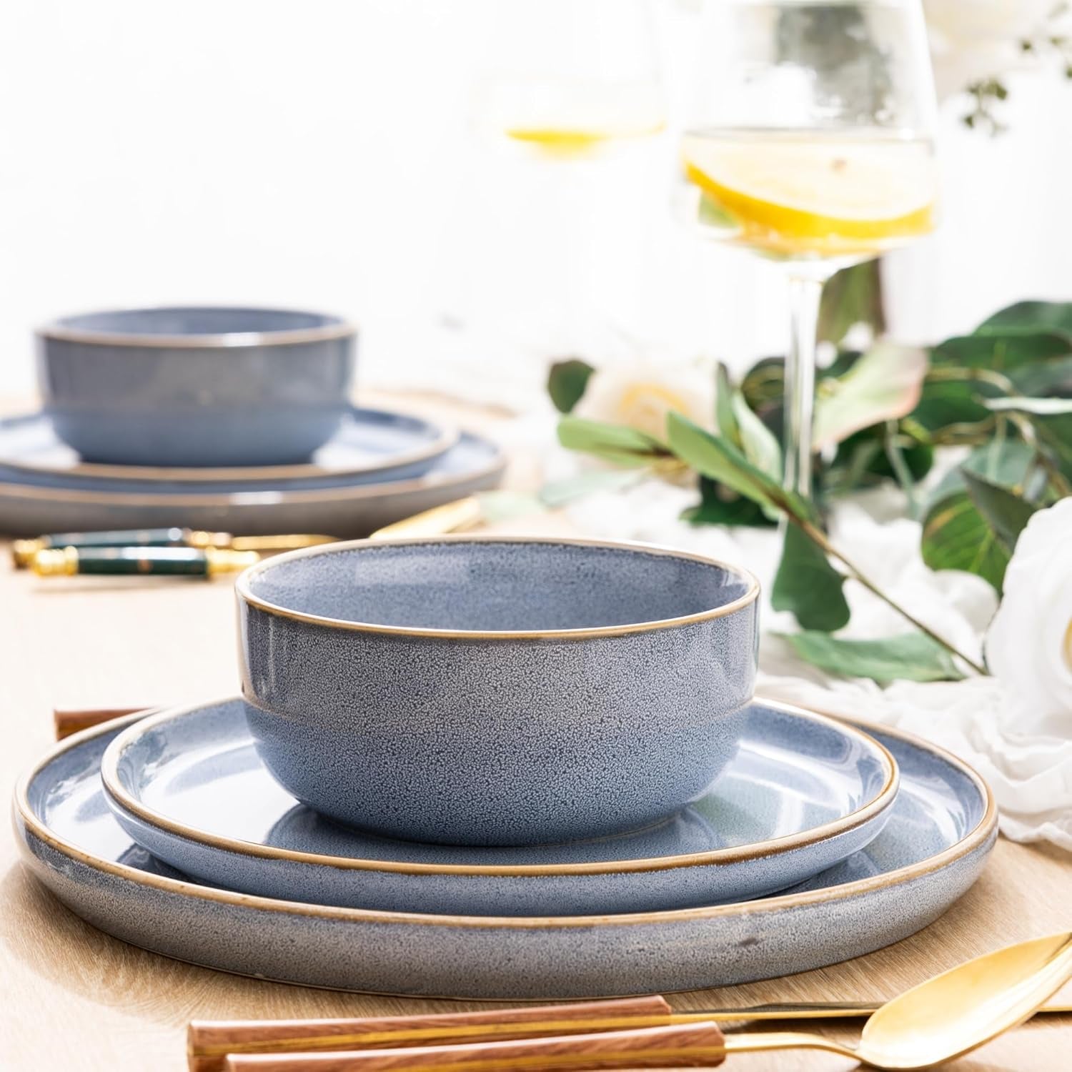Ceramic Dinnerware Set for Four - 12-Piece Stoneware Plate and Bowl Collection, Scratch-Resistant, Dishwasher and Microwave Safe, Brunnera Blue