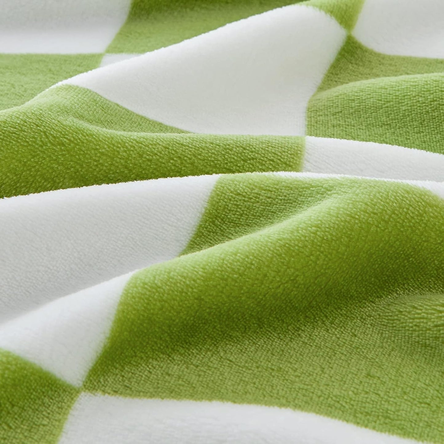 Checkered Throw Blanket for Couch, Soft & Cozy Fleece Flannel Blanket with Checkerboard Grid Home Decor, Checkered Green, 50X60 Inches