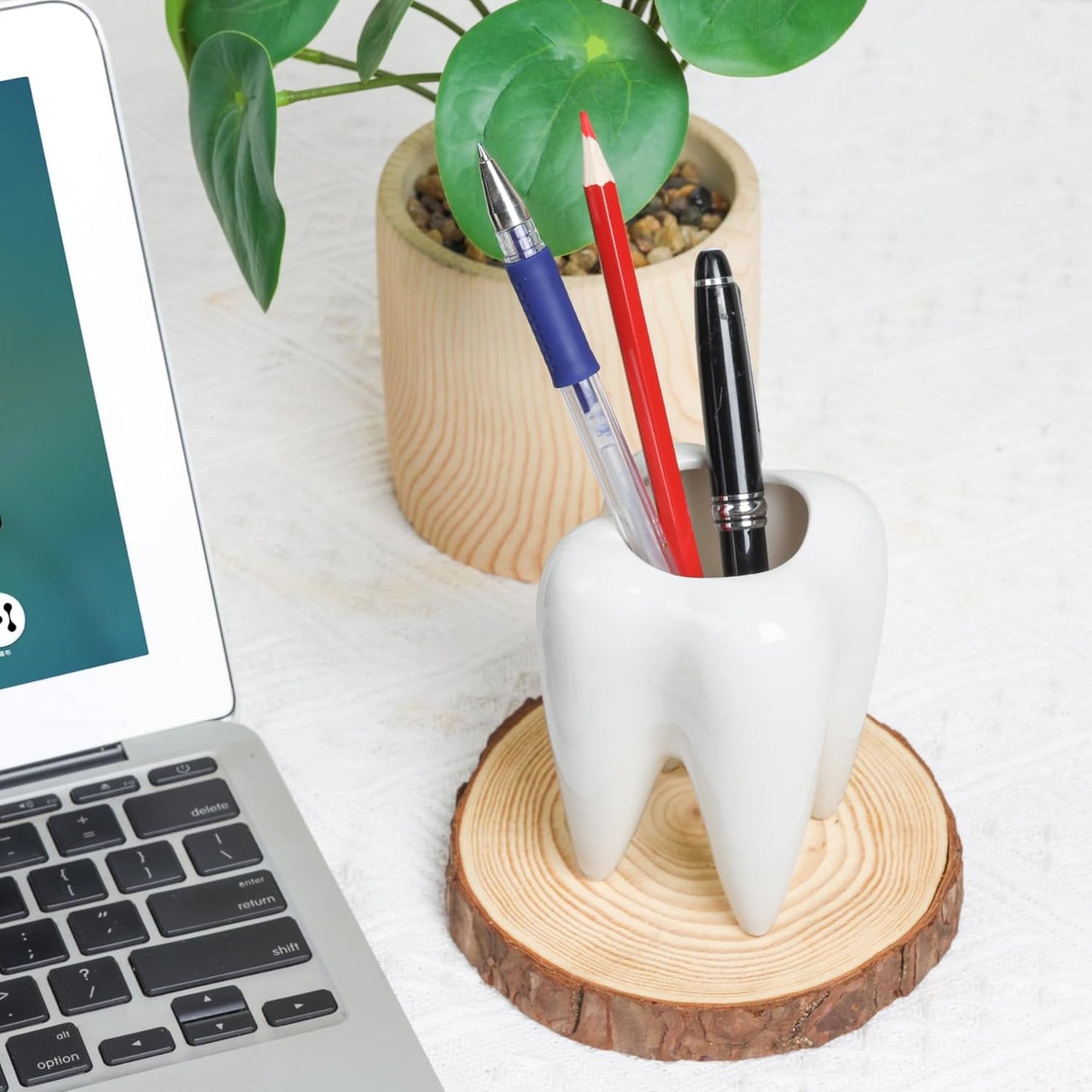 Ceramic Pen Holder, Tooth Shaped Pen Holder for Desk, Cute Pencil Pot White Accessories Desk Organizers for Office, School, Home,Pack of 1