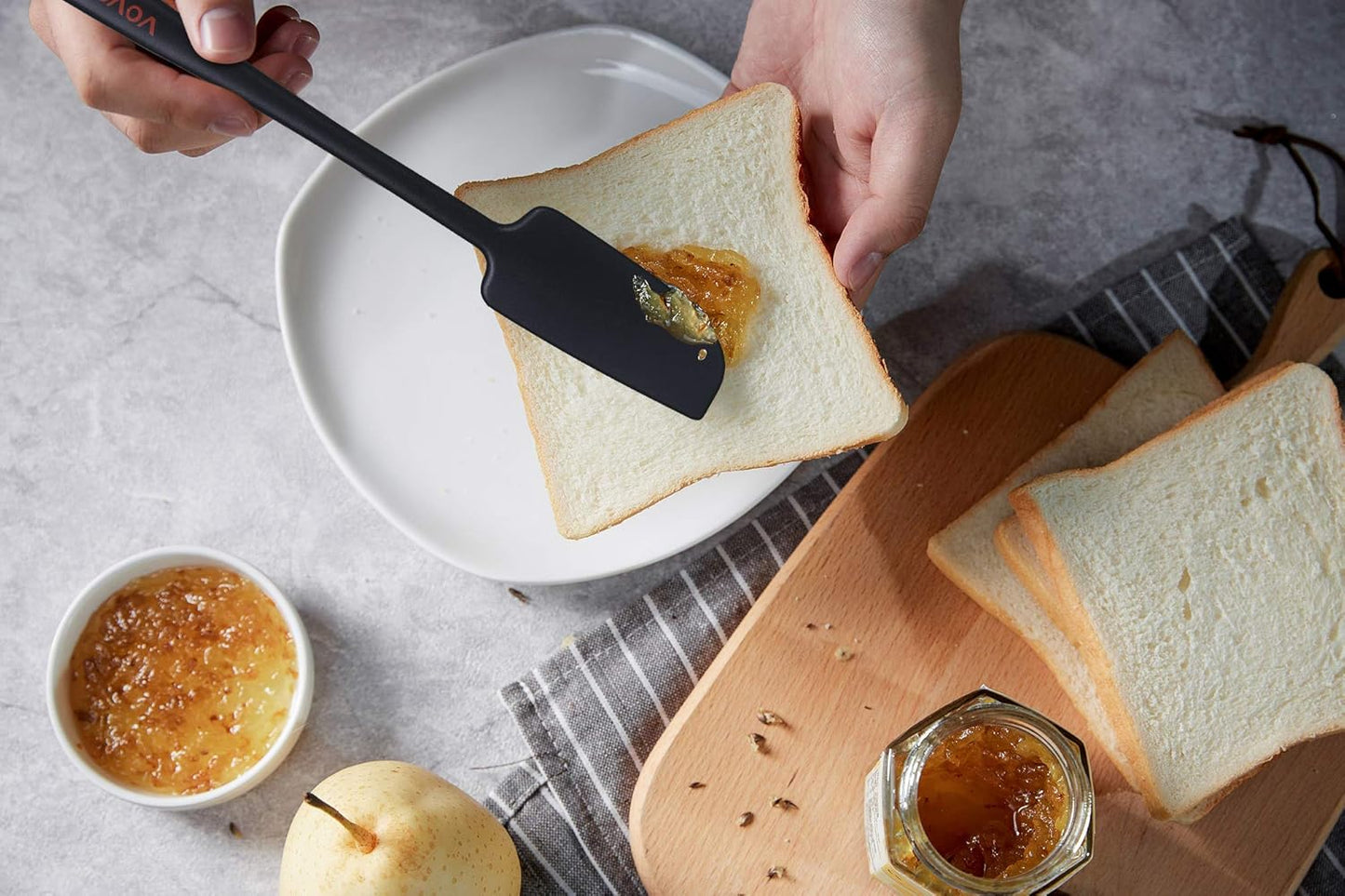 Silicone Jar Spatula, Small Rubber Scraper, Spatulas Silicone Heat Resistant, Seamless,Non Stick Cookware 11.2 Inch, Black.