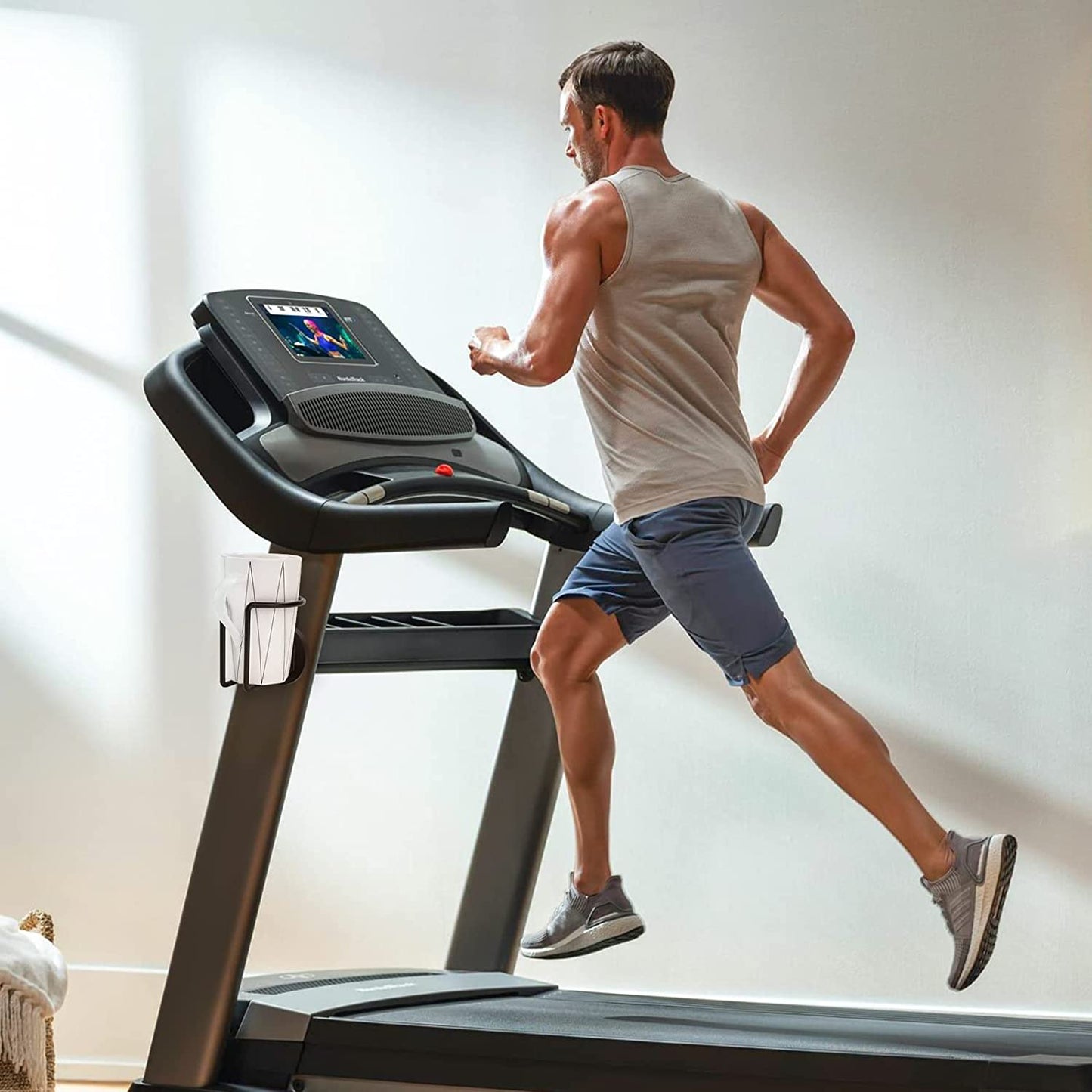 Magnetic Cup Holder,  SUS 304 Stainless Steel Magnetic Cup Caddy, Magnetic Drink Holder for Tractor Mower Truck School Bus Refrigerator Treadmill, Magnet Can Holder on Metal Surface(1 Pack)