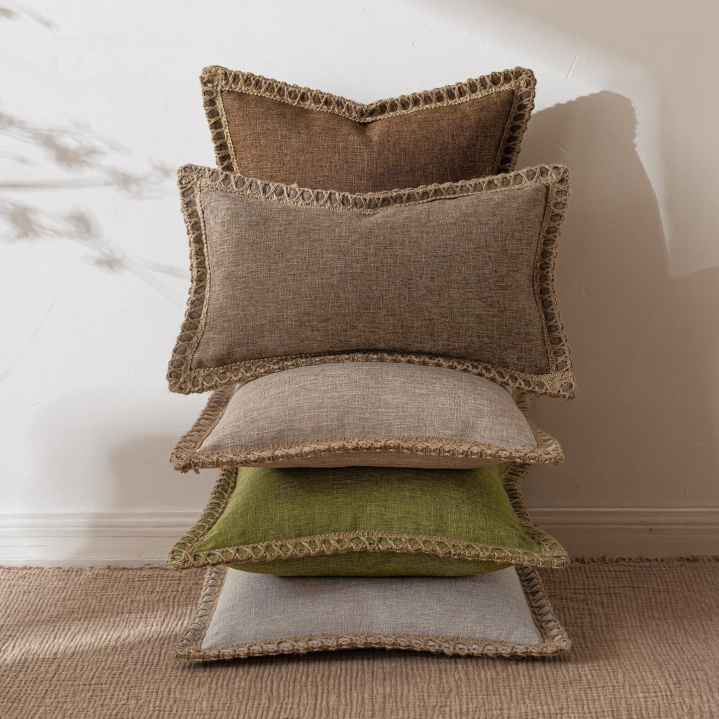 Pack of 2 Decorative Throw Pillow Covers Modern Farmhouse Outdoor Pillow Covers Neutral Linen Burlap Pillowcases Cushions for Couch Bed Living Room Sofa, Champagne 18 X 18 Inches 45 X 45 Cm