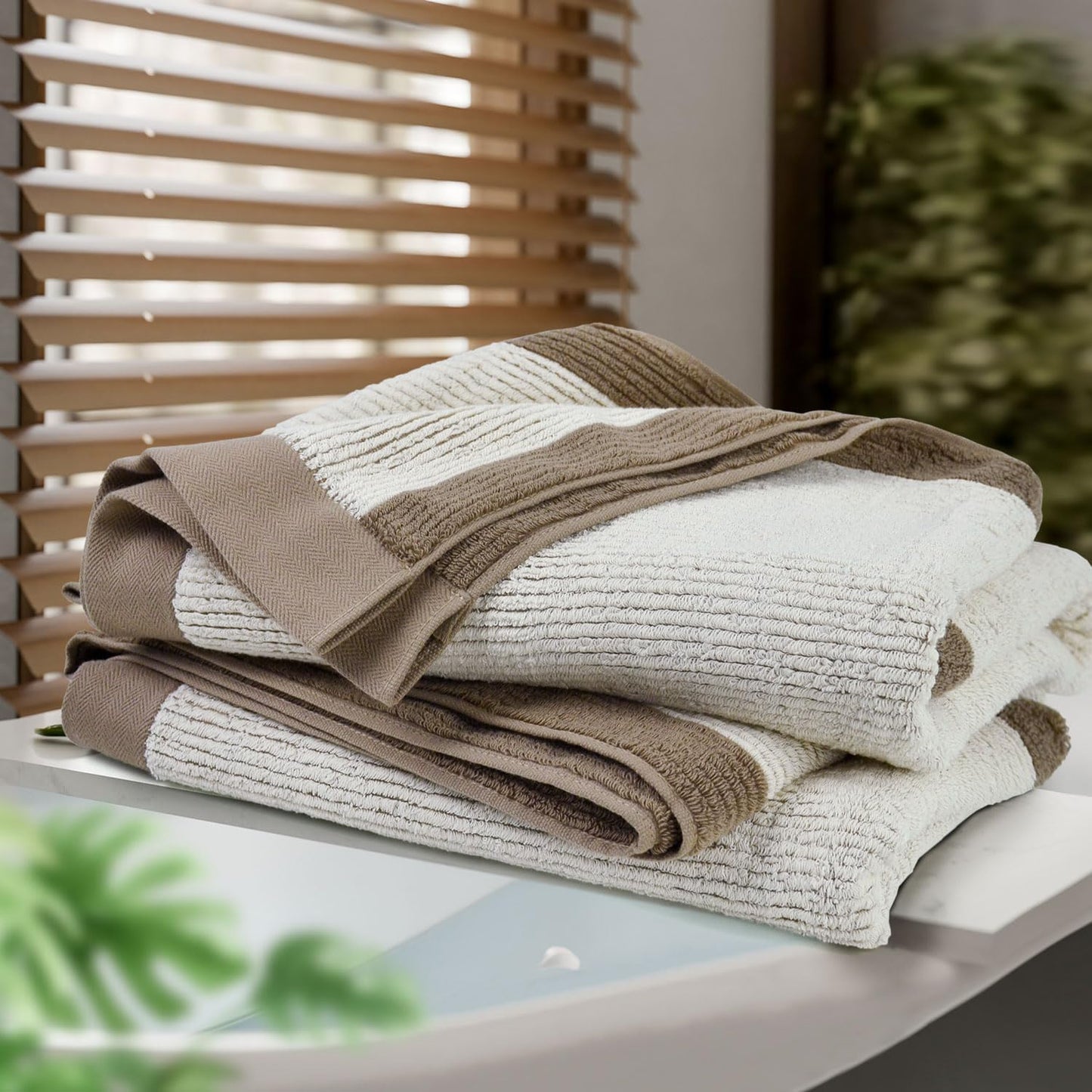 Shower Towels for Bathroom - Ultra Soft Bath Towels Set of 2, 520 GSM, 500,000 Dense Loops per Side, Quick-Dry and Highly Absorbent, 54 X 28 Inches, Light-Brown