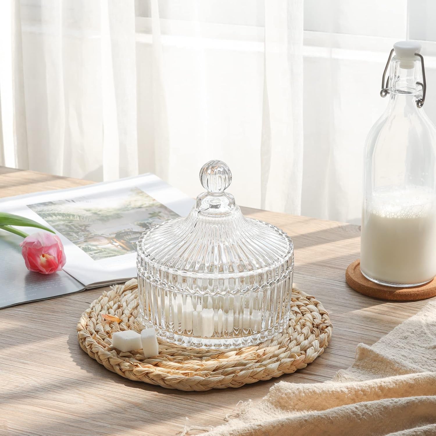 Glass Candy Dish with Lid, 14OZ Candy Jars with Lid for Office Desk, Covered Candy Dish for Office Desk, Decorative Cute Glass Jar, Jewelry Box for Wedding Party Buffet Decor, Christmas Gift