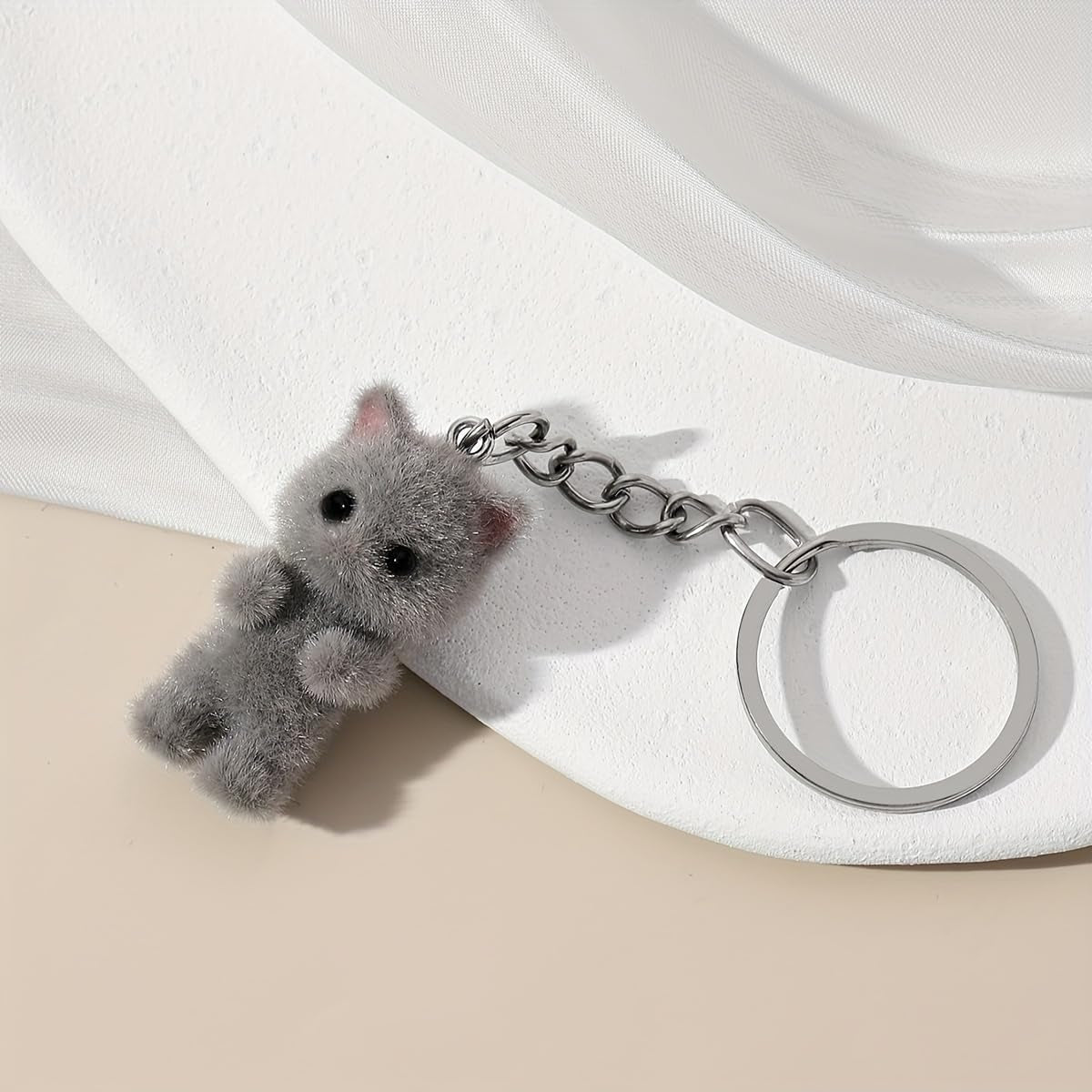 Cute Cat Keychain Fluffy Gray Kitten Animal Resin Key Chain Ring Purse Bag Backpack Charm Earbud Case Cover Accessories