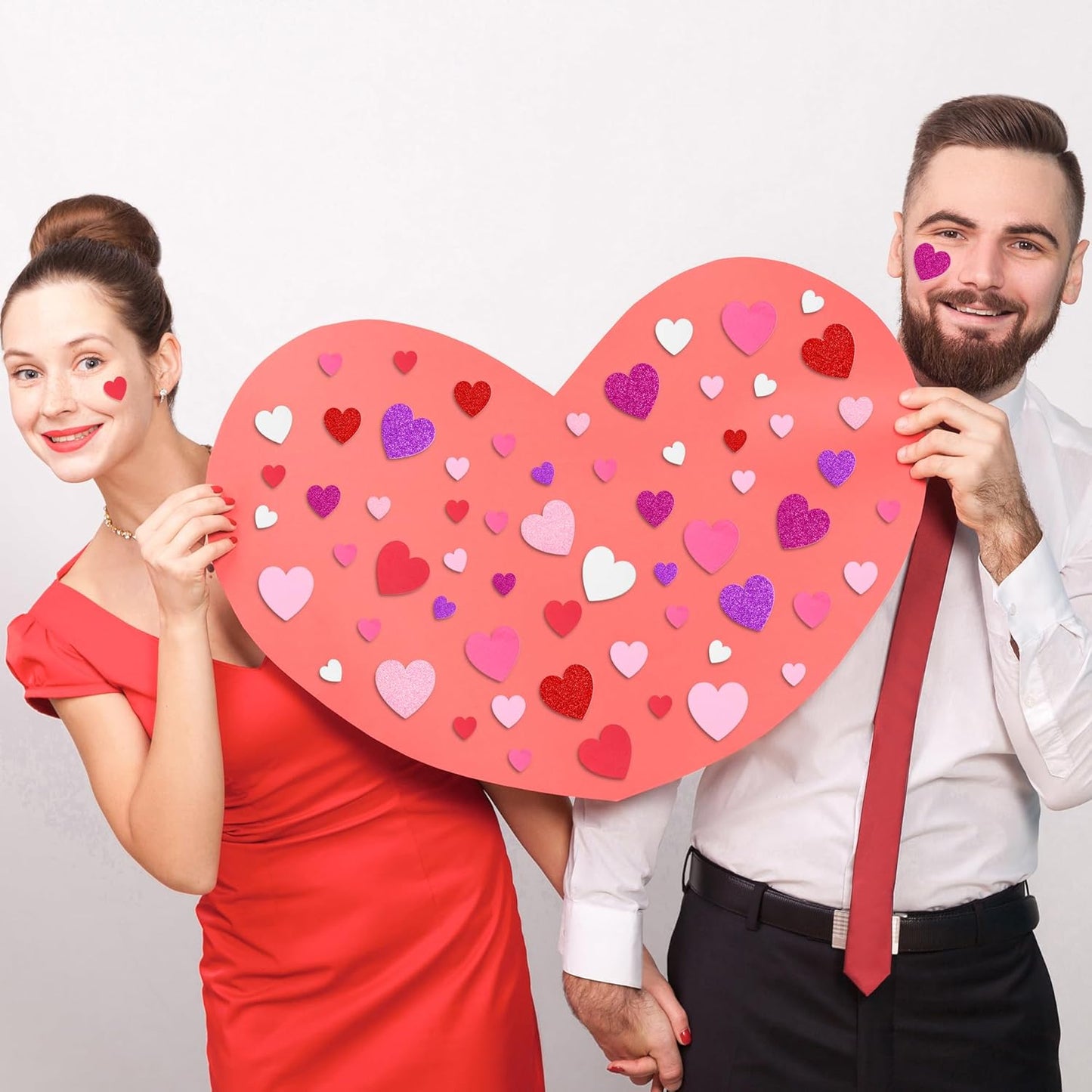 200 PCS Valentines Day Stickers, Foam Heart Valentine Decor, Self-Adhesive Foam Heart Stickers, 3 Sizes Foam Hearts for Crafts Glitter Foam Valentine Stickers for Envelop Invitations Card Making