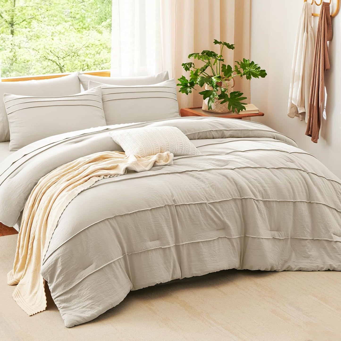 Queen Comforter Set Beige, 7 Pieces Soft Prewashed Pinch Pleat Bed in a Bag Queen Comforter Set with Sheets, Boho Bed Set with down Alternative Comforter, Sheets, Pillowcases & Shams