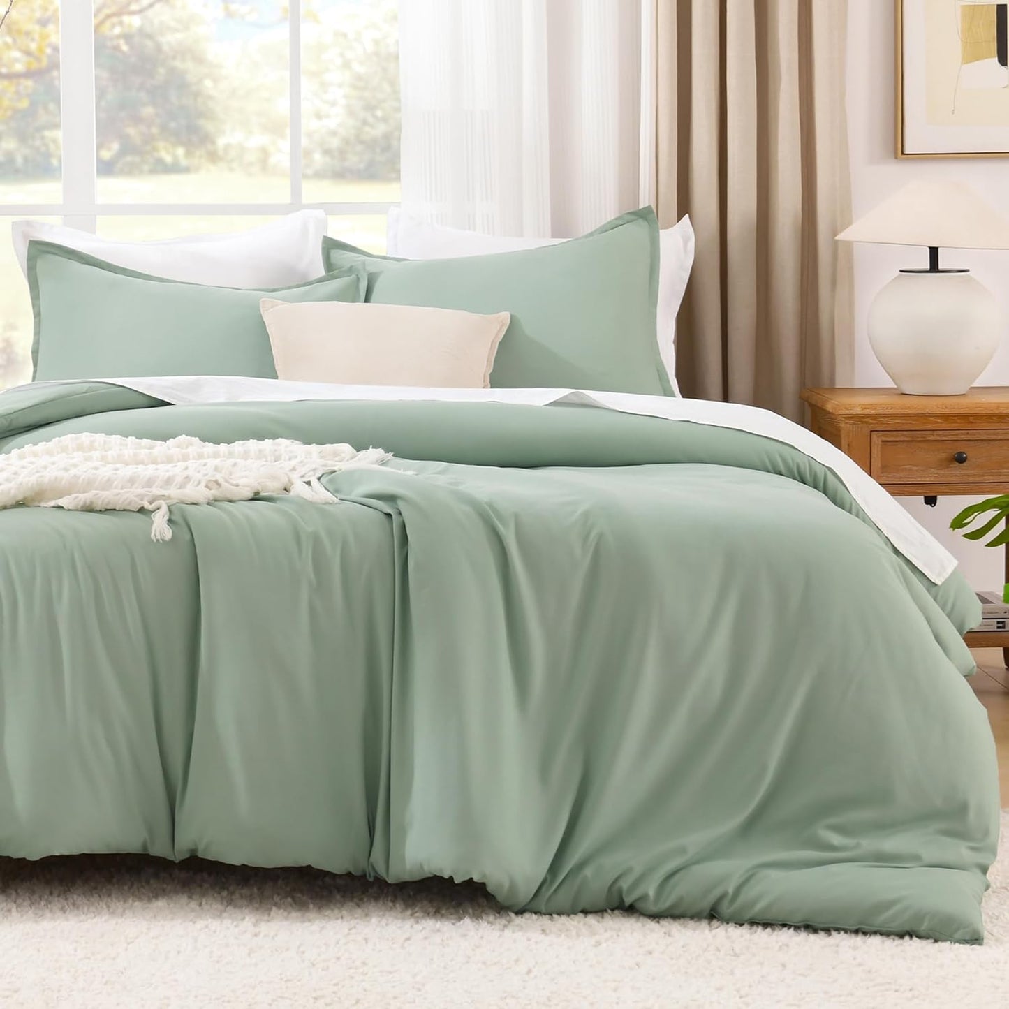 King Size Comforter Set Sage Green, 3 Pieces Lightweight Solid Comforter King Size, All Season Fluffy down Alternative Comforter Bed Set Quilt Blanket