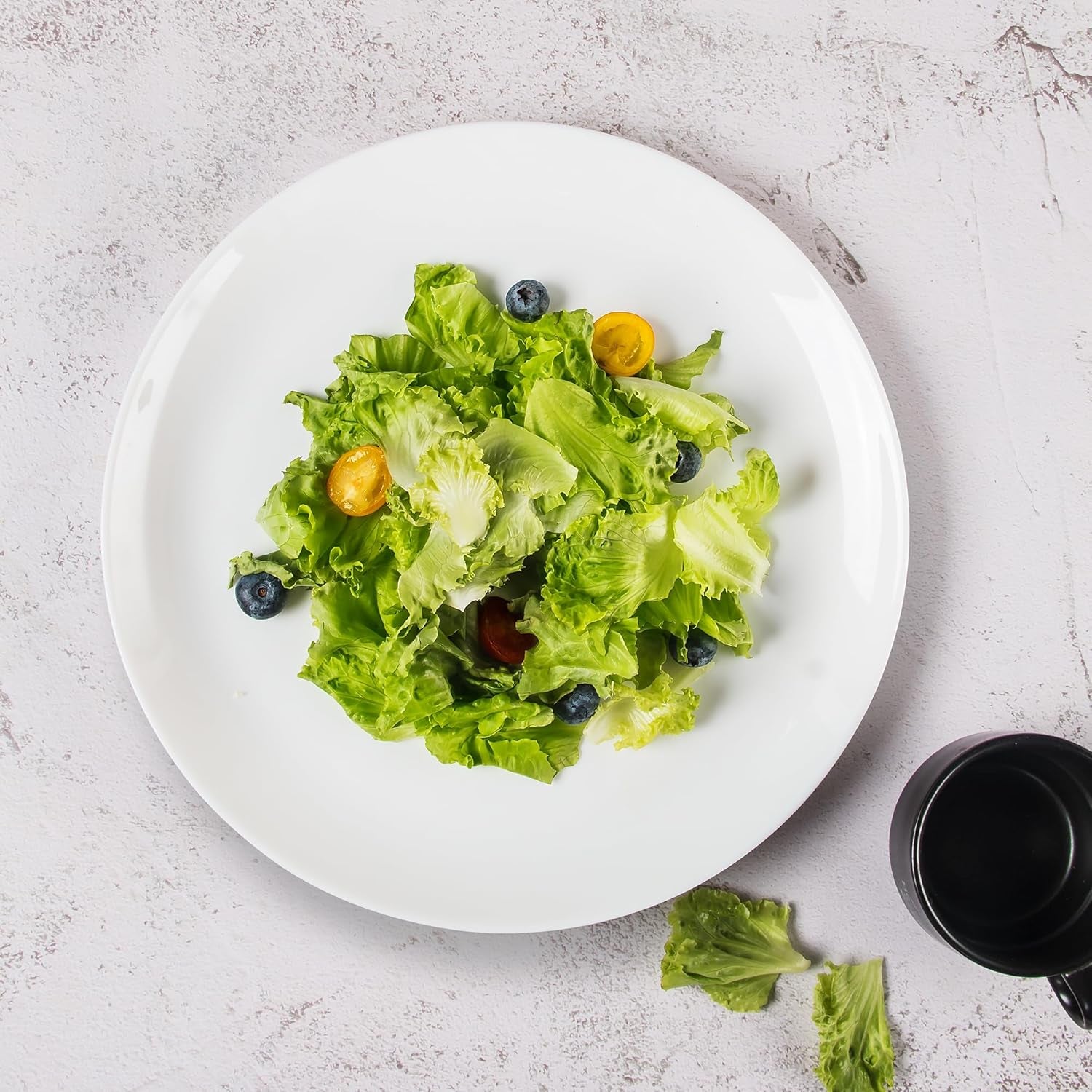 Set of 8 Tempered Glass Dinner Plates, 10.5-Inch Round, Microwave and Dishwasher Safe