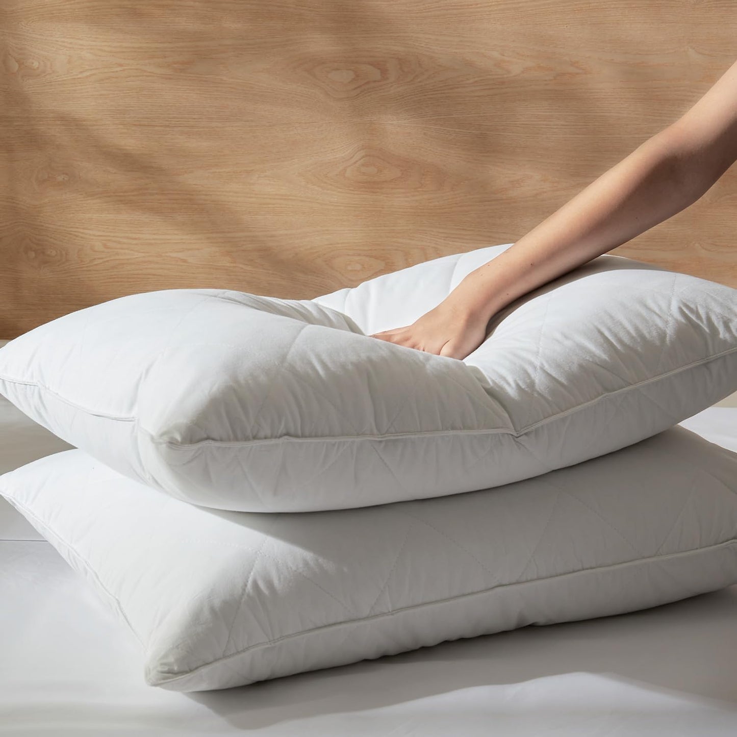 Queen/Standard Size White Goose Feather Bed Pillows Set of 2 - Soft 600 Thread Count 100% Cotton, Medium Firm with Soft Support Surround Fill Polyfiber, White Solid