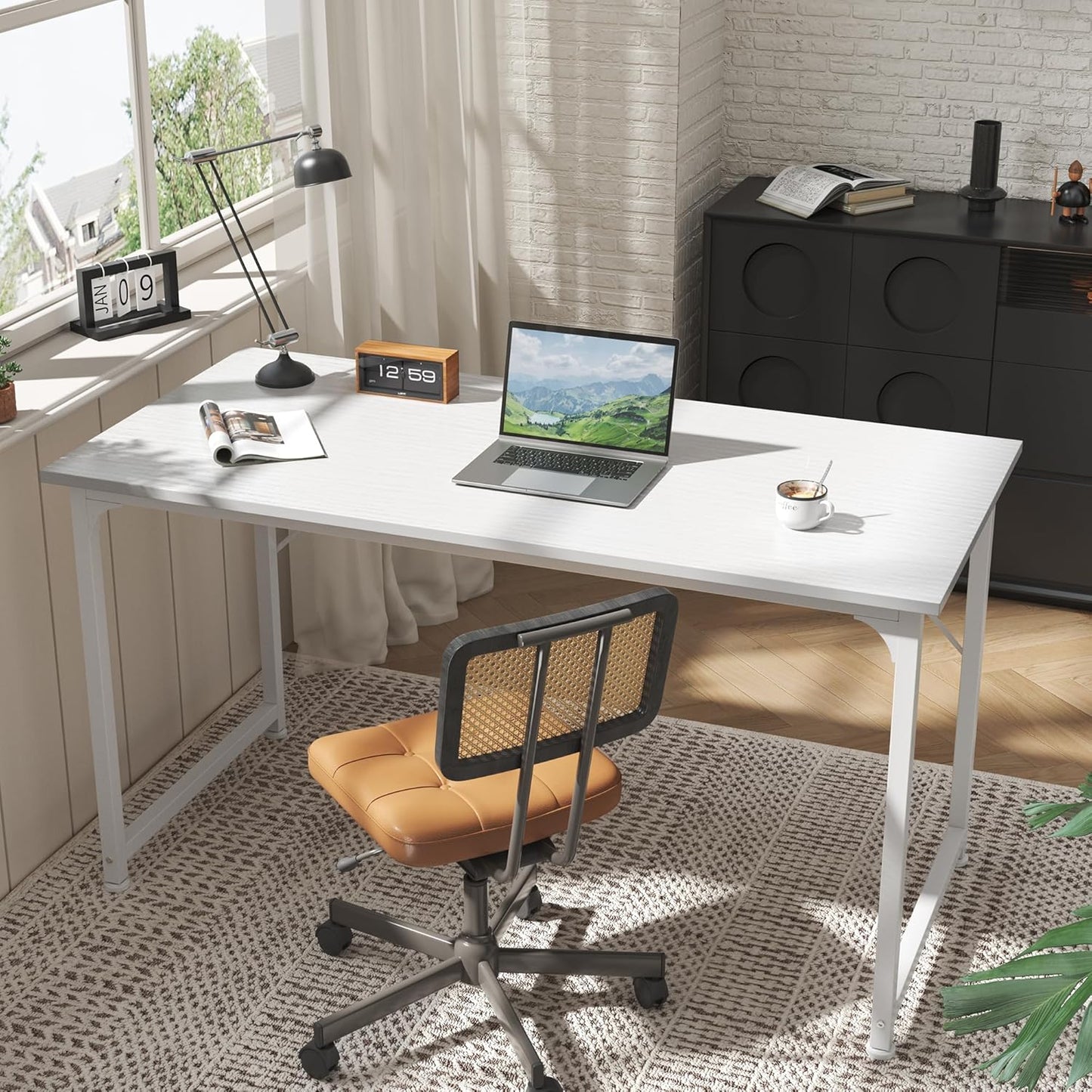 55-Inch Modern Home Office Desk with Sturdy Metal Frame and Ample Legroom for Gaming and Writing